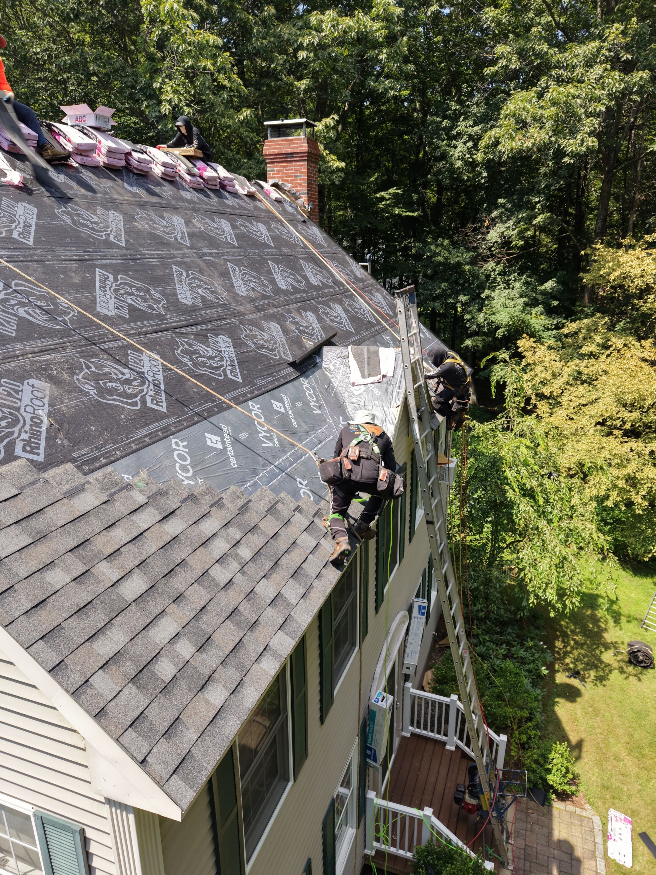 Roof Replacement in Brentwood, NH Near Scrabble Road with Owens Corning Williamsburg Gray Shingles by Compass exteriors