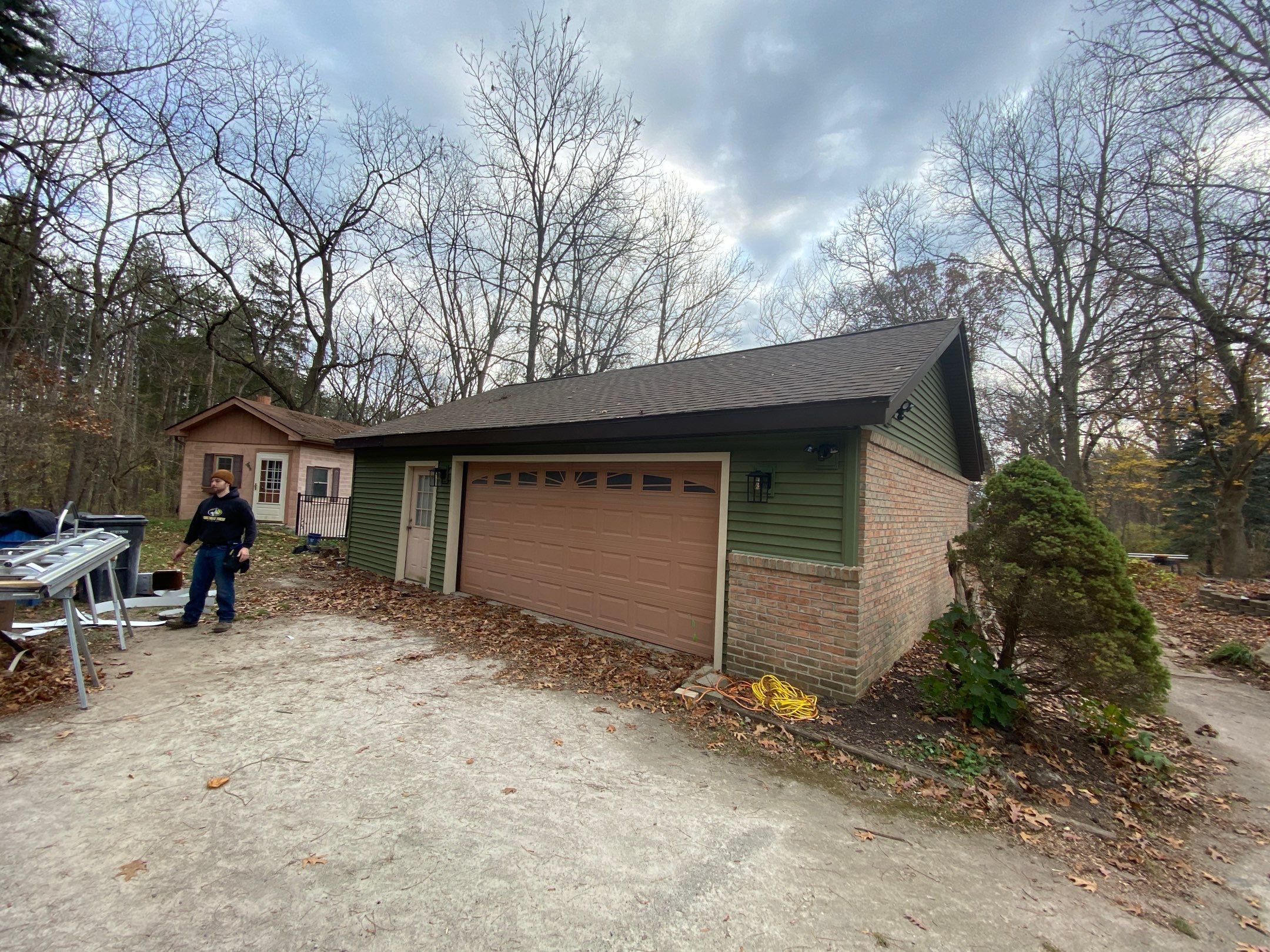 Siding Replacement using CertainTeed Restoration Classis D4 by 180 Contractors