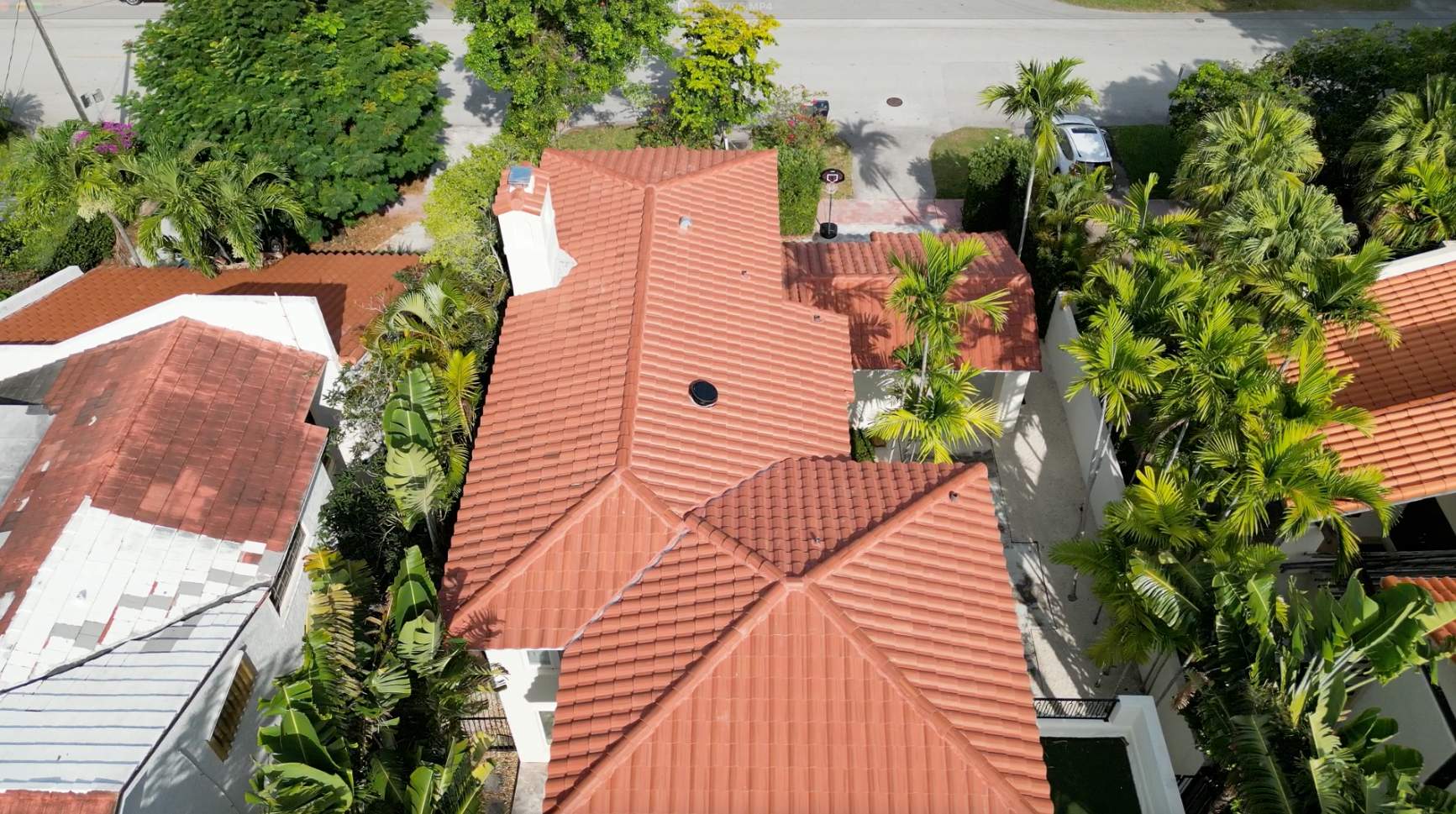 Crown - Sanibel - Sunburst by Istueta Roofing