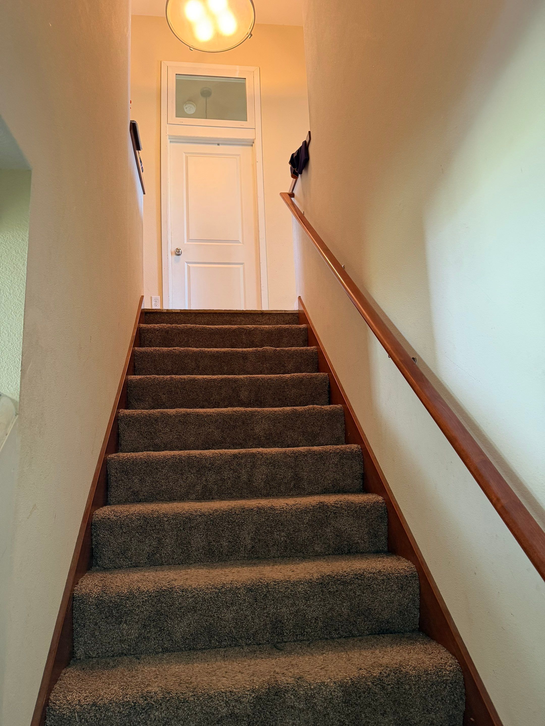 Vinyl Siding Replacement and Multi-Room Interior Renovation in Milwaukee by OCS Contracting Services