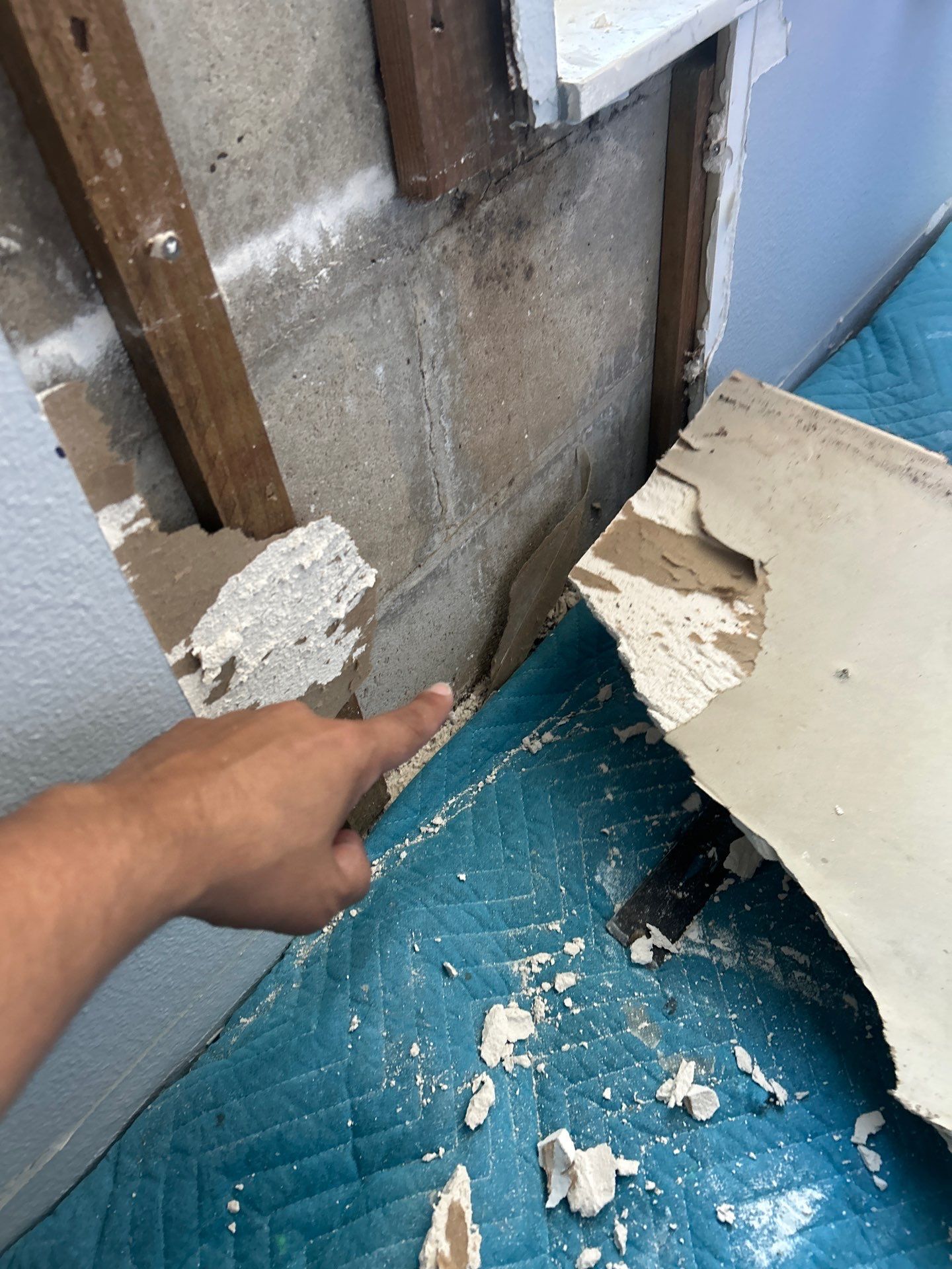 Commercial Water Damage Restoration by Ampm Restoration Services
