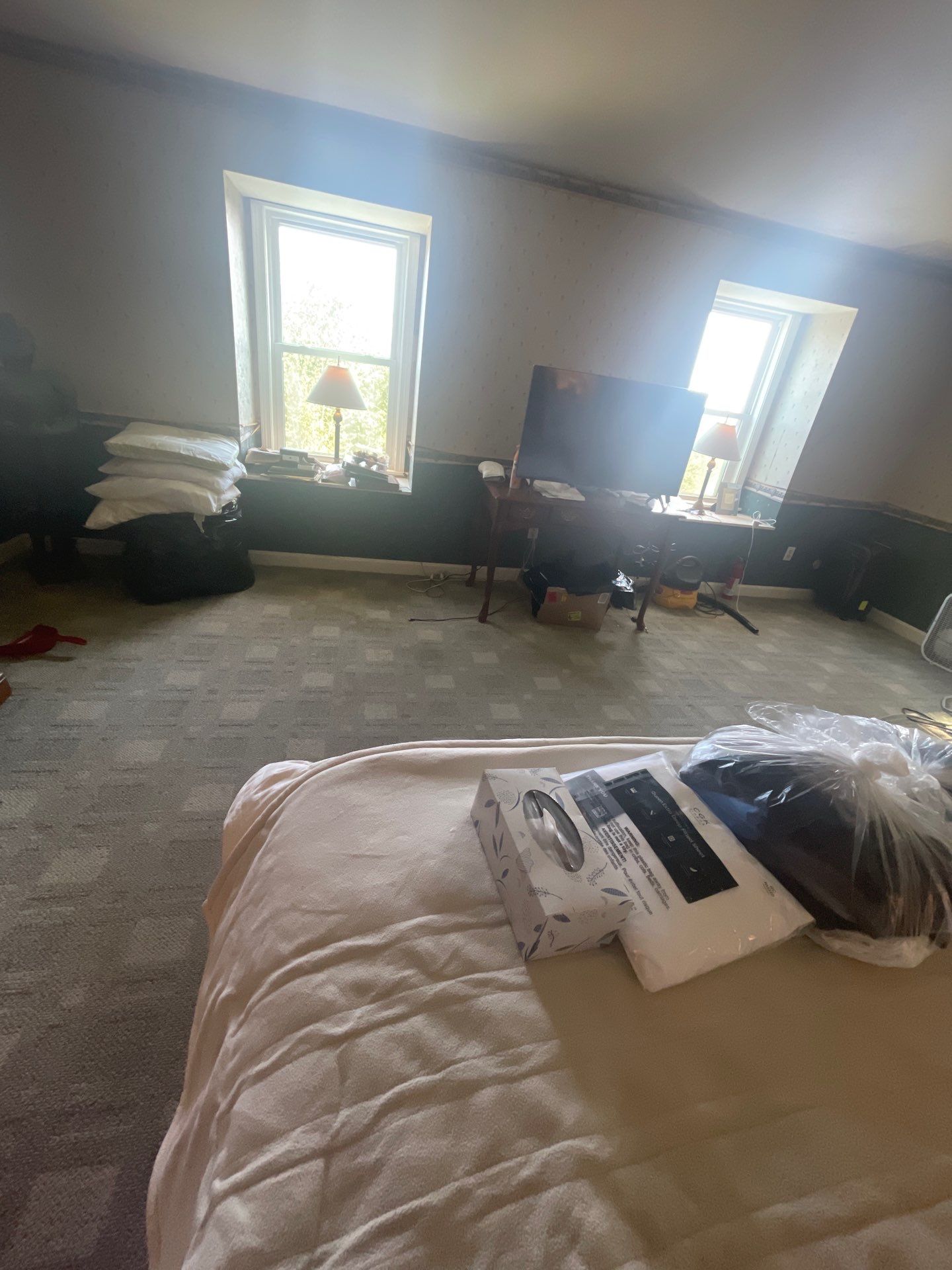Project in North Smithfield by Mg House Cleaning