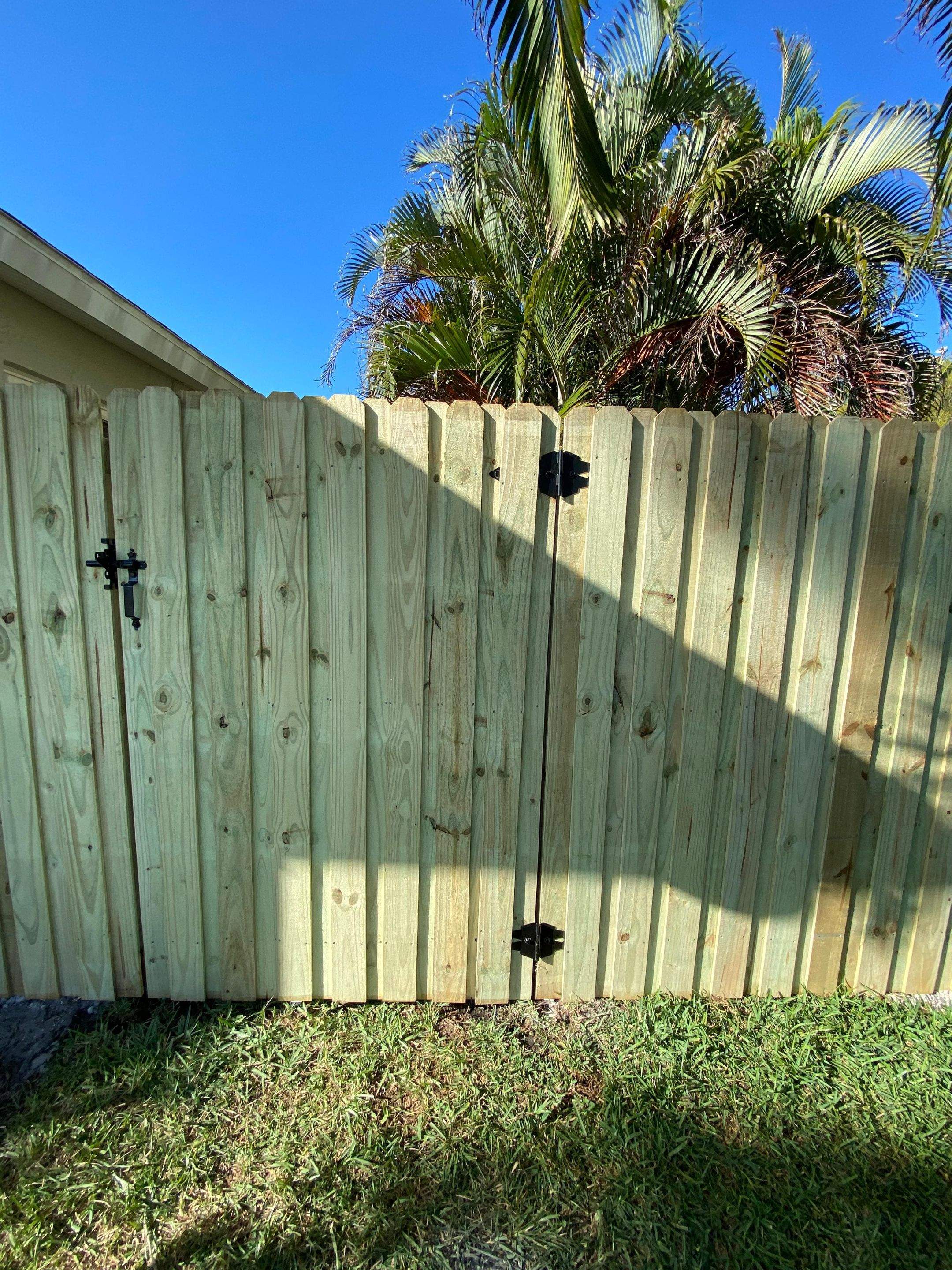 Wood Install in Bradenton by True Fence LLC