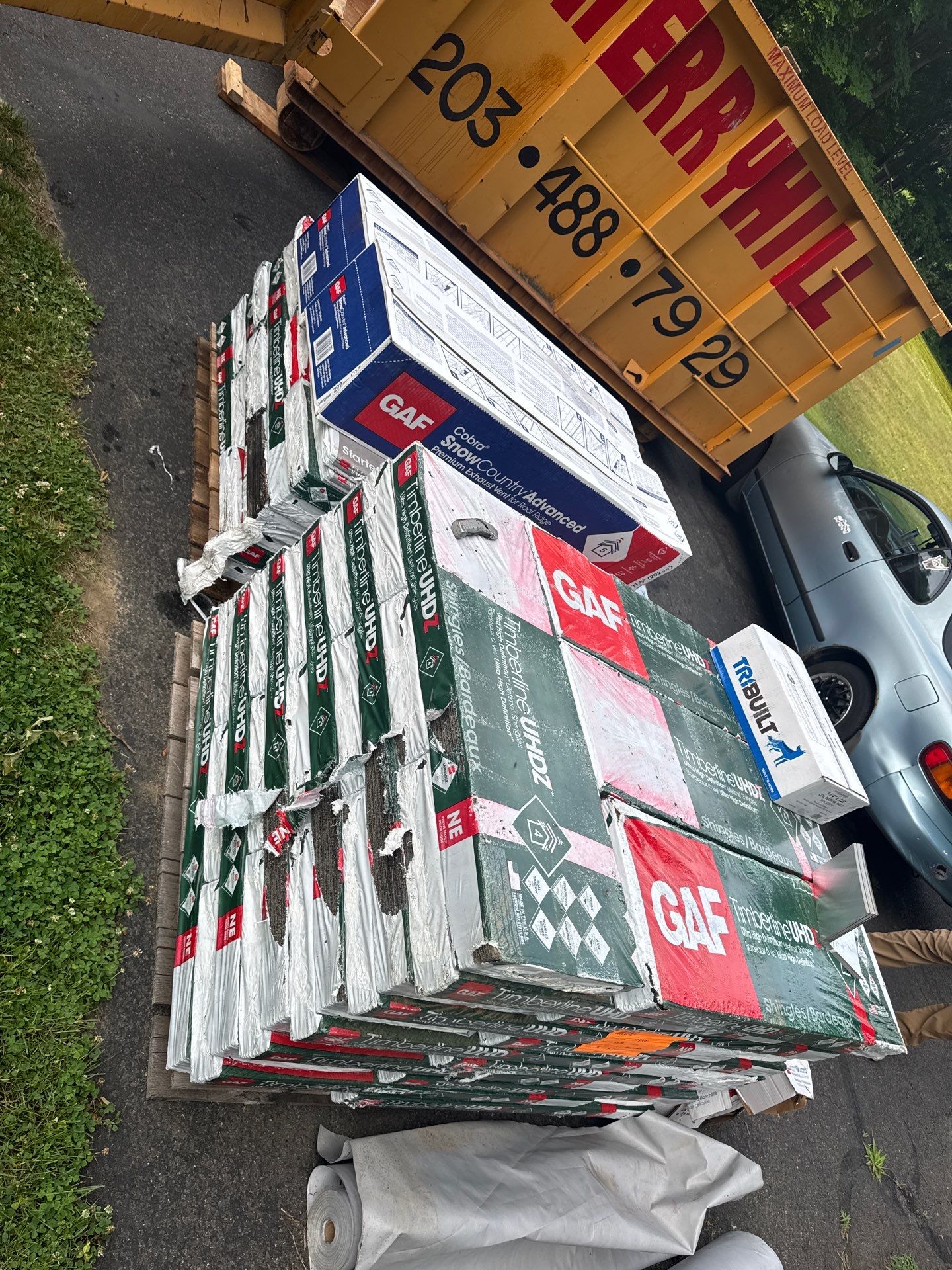 Brand new roof in Naugatuck, CT by DiGiorgi Roofing and Siding Inc