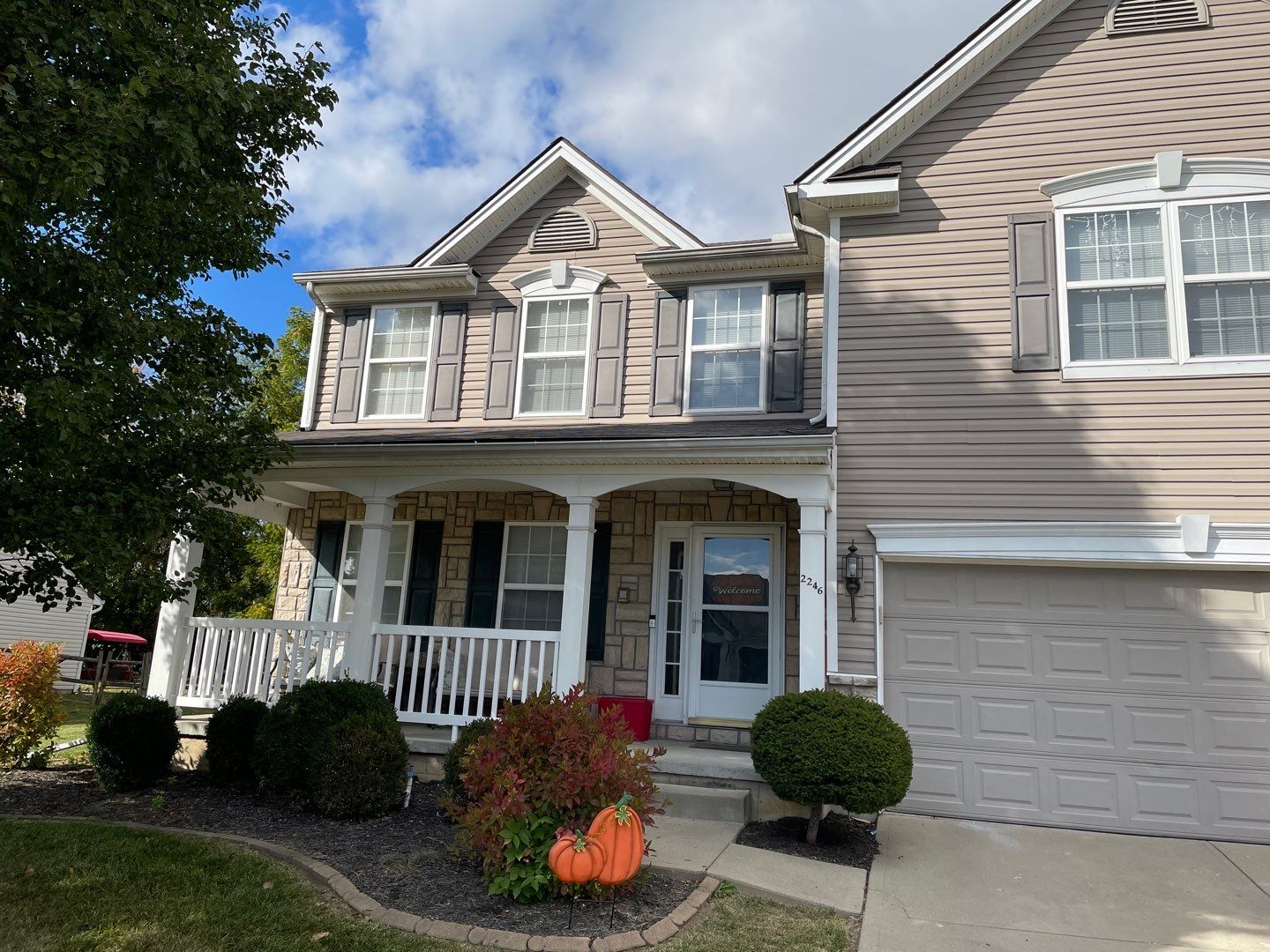 Residential Roofing Installation Using Onyx Black Durations by WIW Enterprises Inc