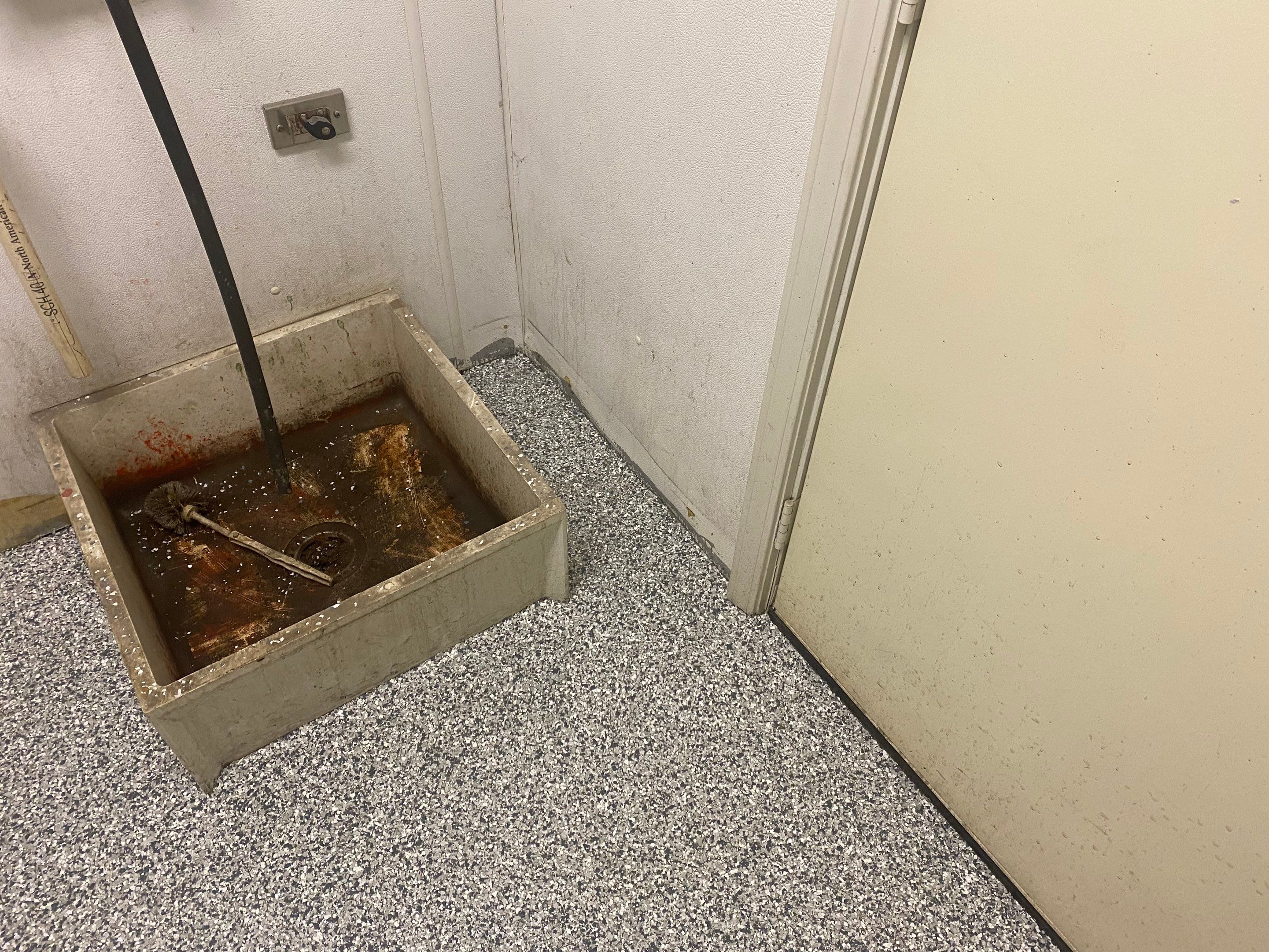 Applied Metals Commercial Application by Knot Just Decks