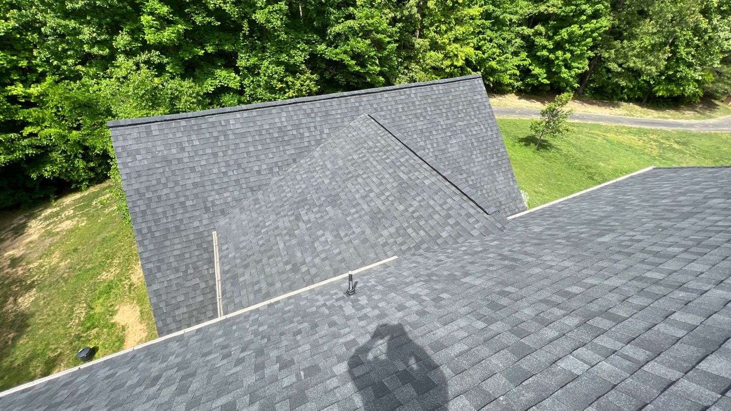 Clifton - CertainTeed Landmark Charcoal Black by RM Banning, Inc.