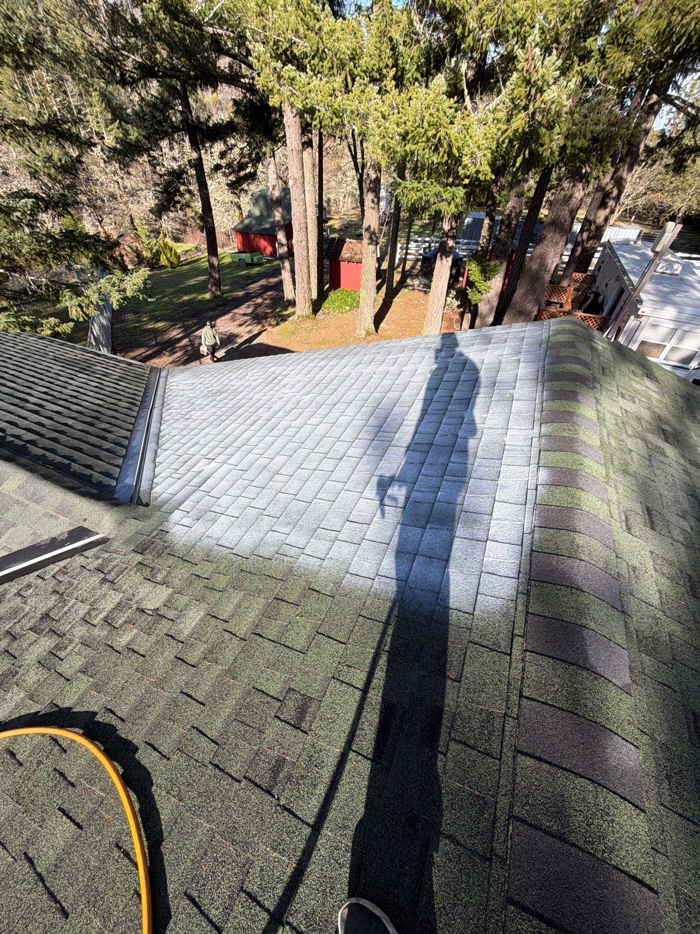 Project in Selma by Roof Maxx of Grants Pass
