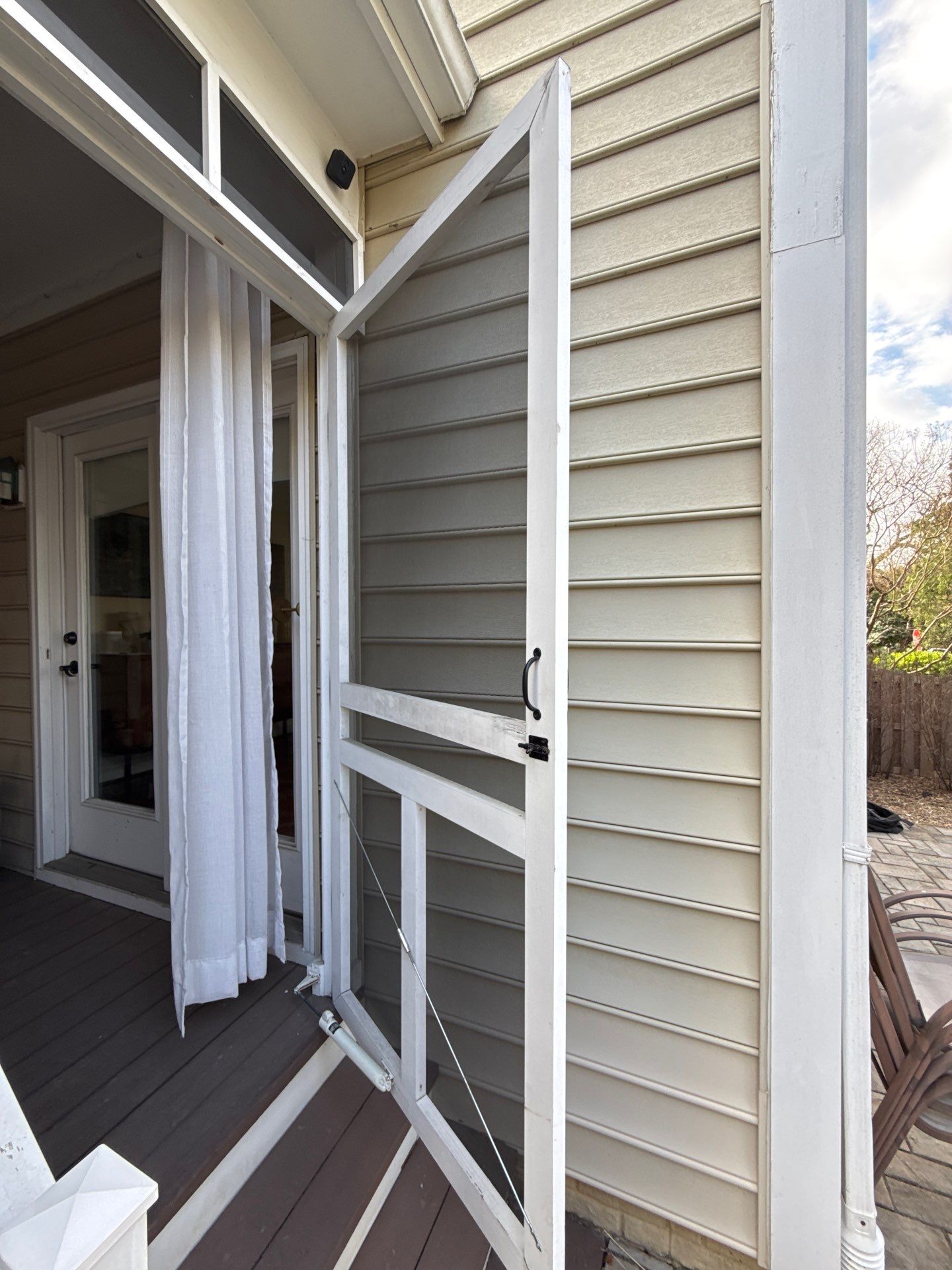 Exterior Repairs in Arlington, VA by My Painter 