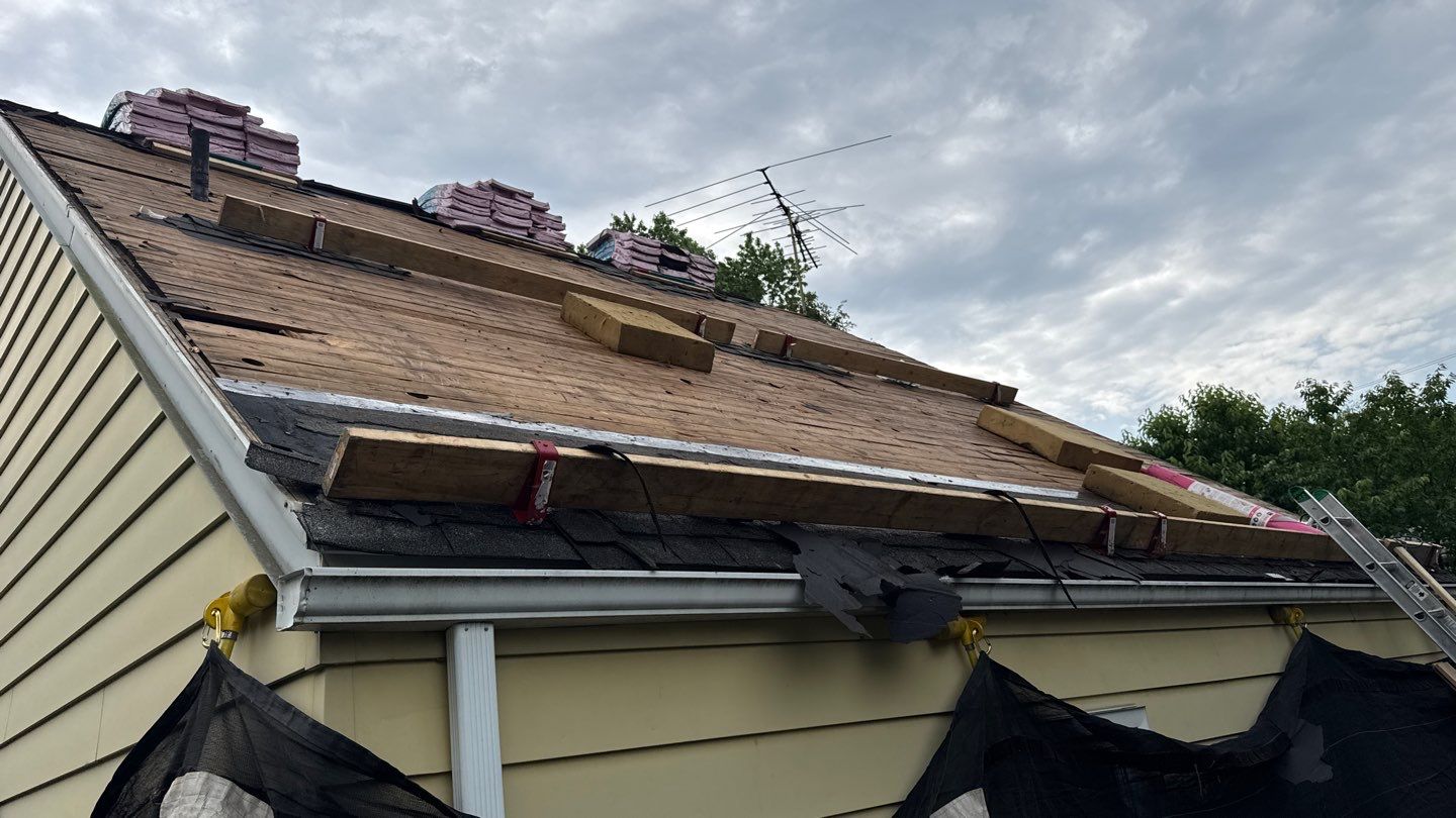 Roof Replacement using Owens Corning Storm Cloud by 180 Contractors