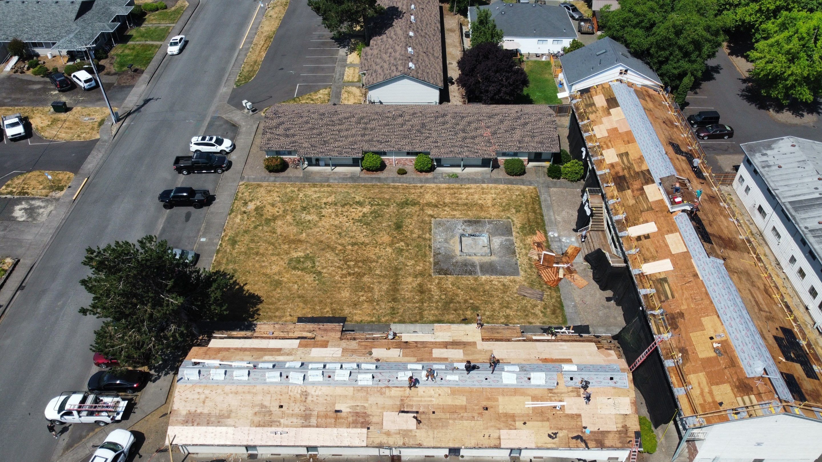 Residential Roofing Installation using IKO Dynasty (Color: Brownstone) by Orezona Building & Roofing Company, Inc.