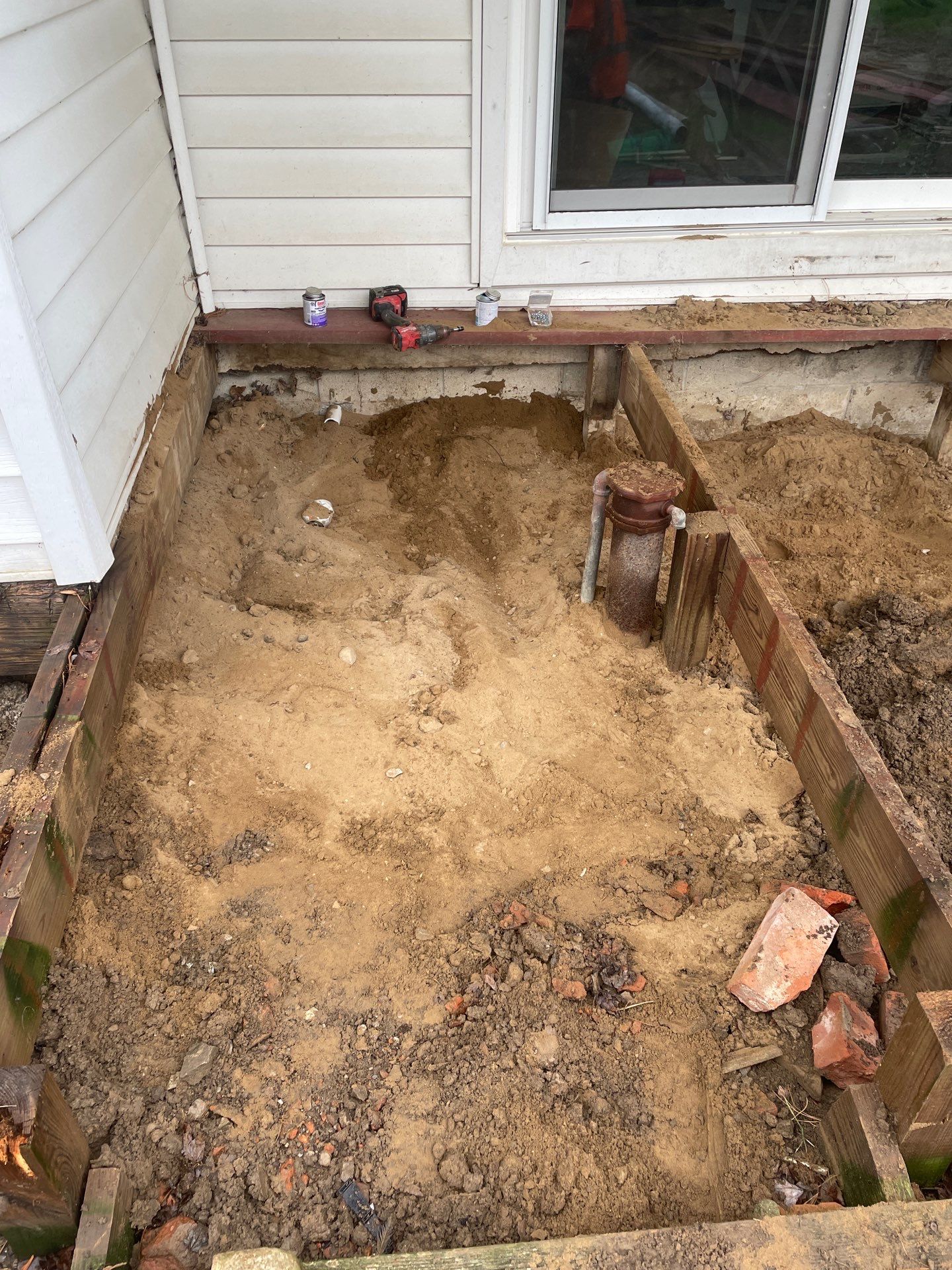 Crawl Space Interior/Exterior Waterproofing by Toledo Basement Repair 
