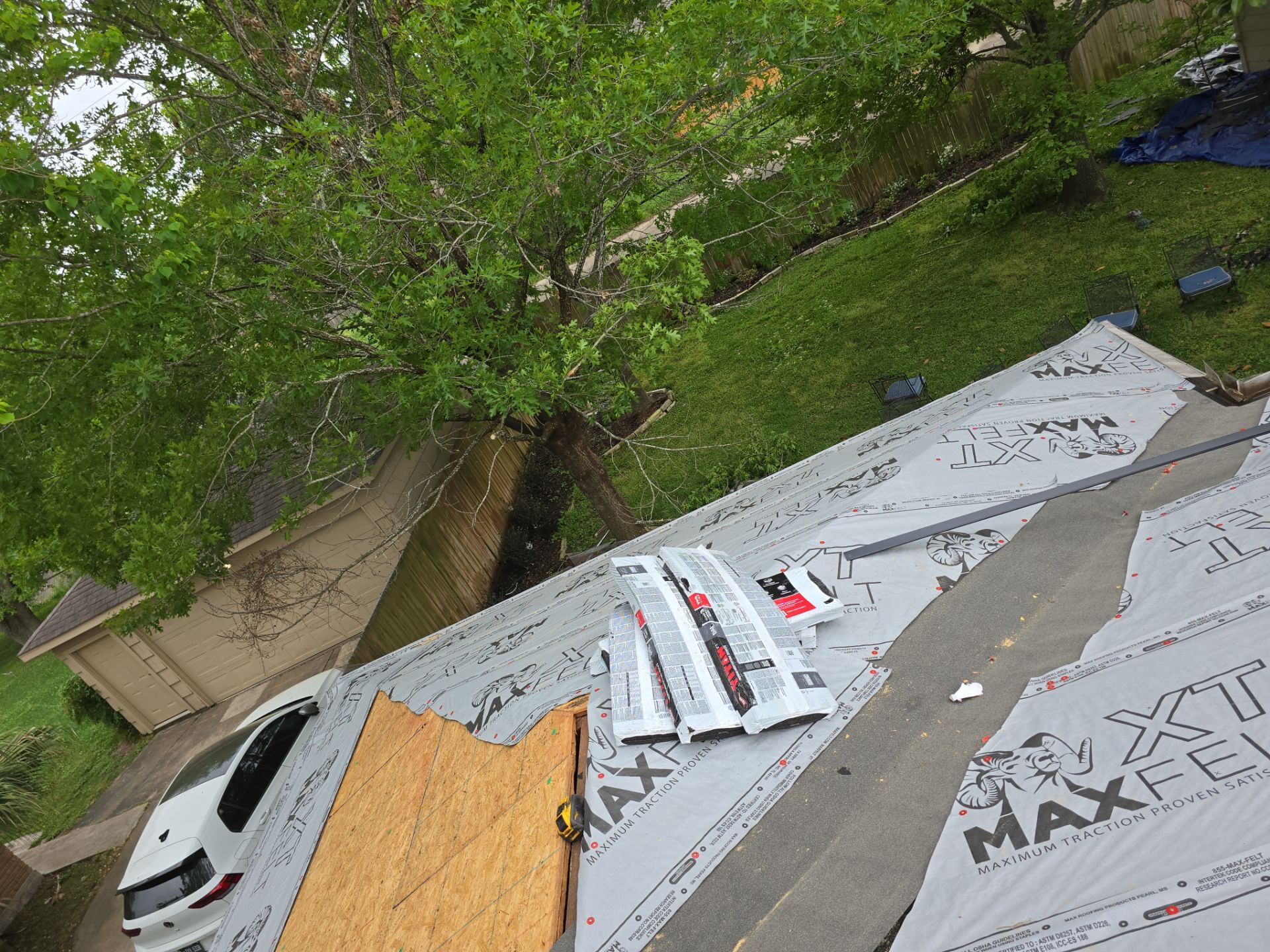 Roof Replacement Houston by Roof Repair Company