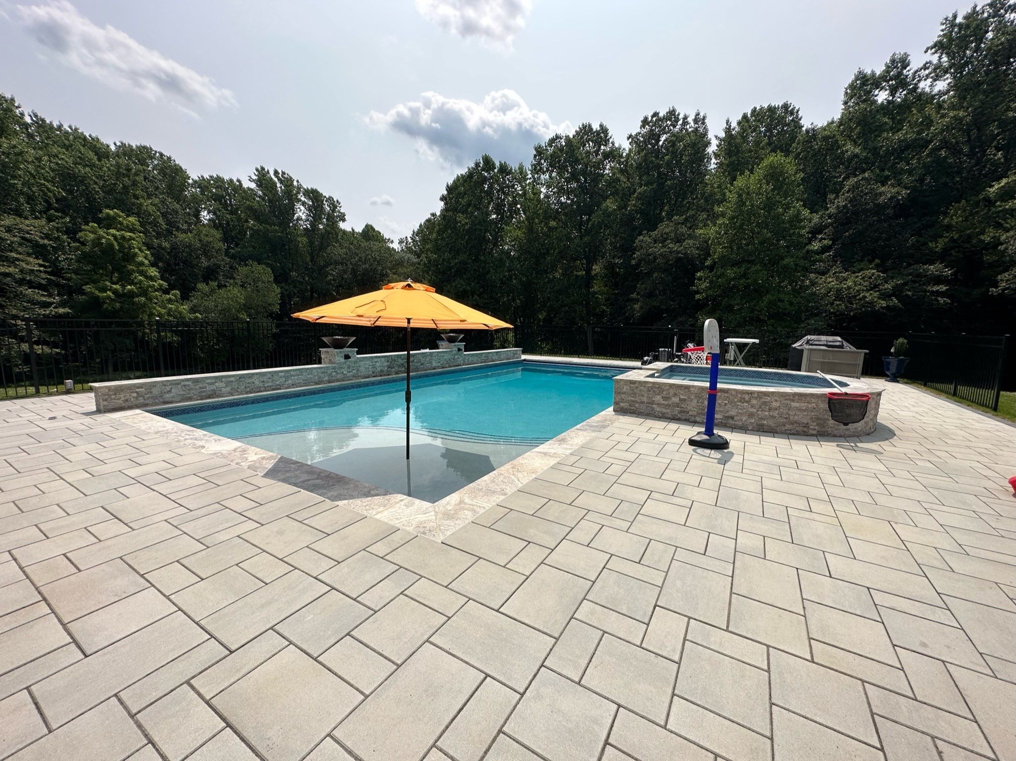 Gunite Pool w/ Spa and Water Features  by Elysium Pools