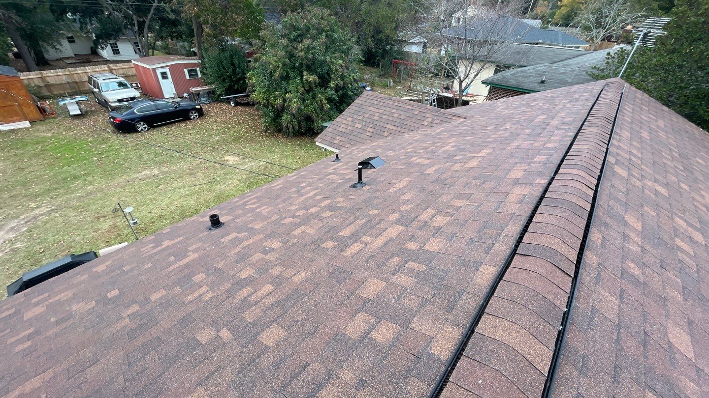 Roof Replacement using Owens Corning Oakridge Architectural Shingles by Midlands Roofing & Exteriors