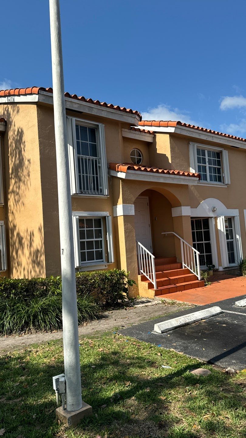SIENNA VILLAS CONDO - BLDG 14230 by Souffront Construction & Engineering
