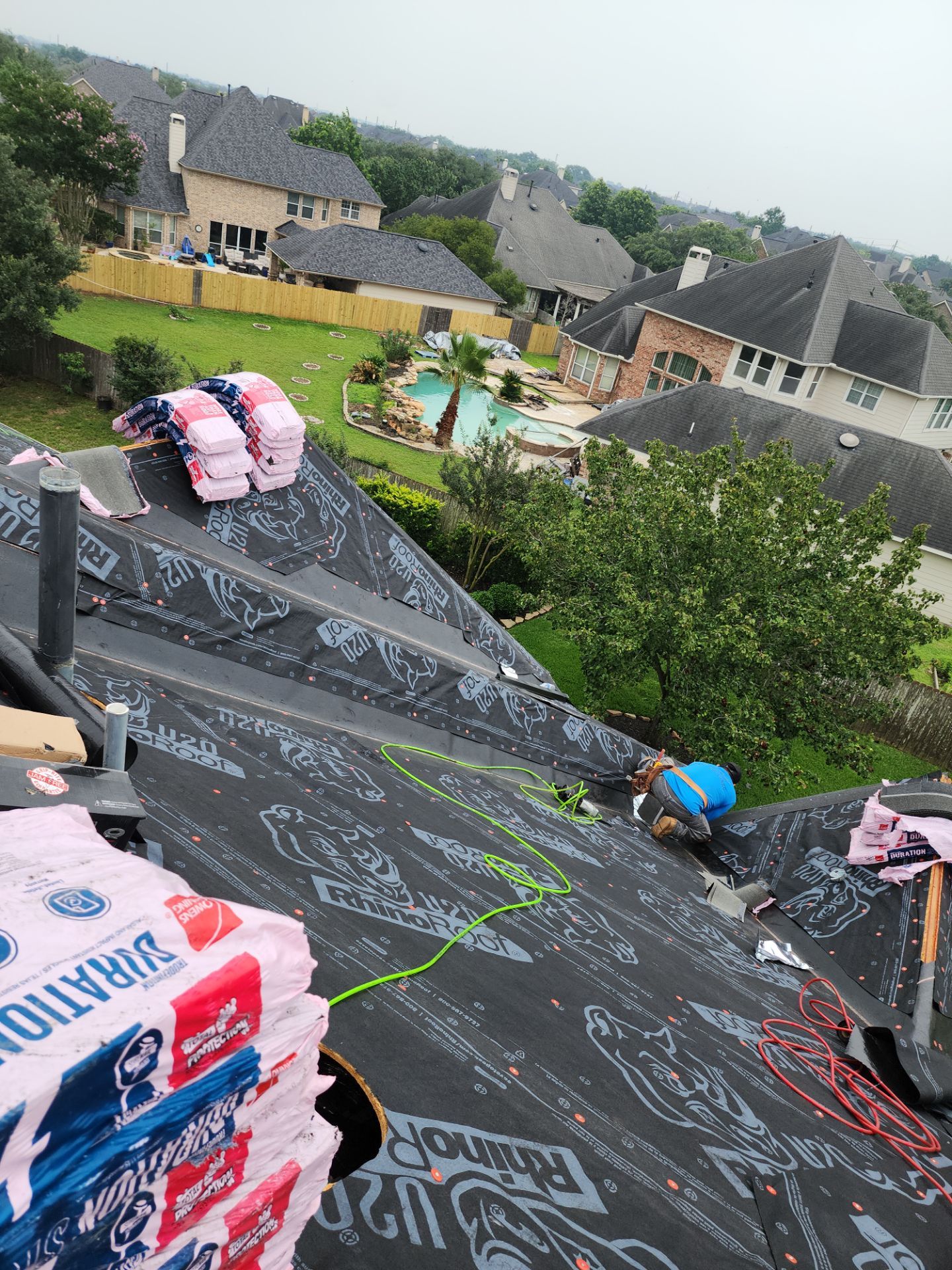 Residential Roofing Installation using Owen's Corning Duration (Lifetime) Shingles by Roof Repair Company
