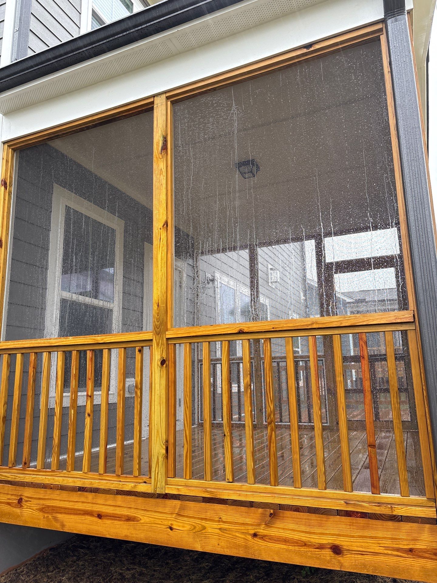 Wood Deck using Wood Sealant by DuraSeal