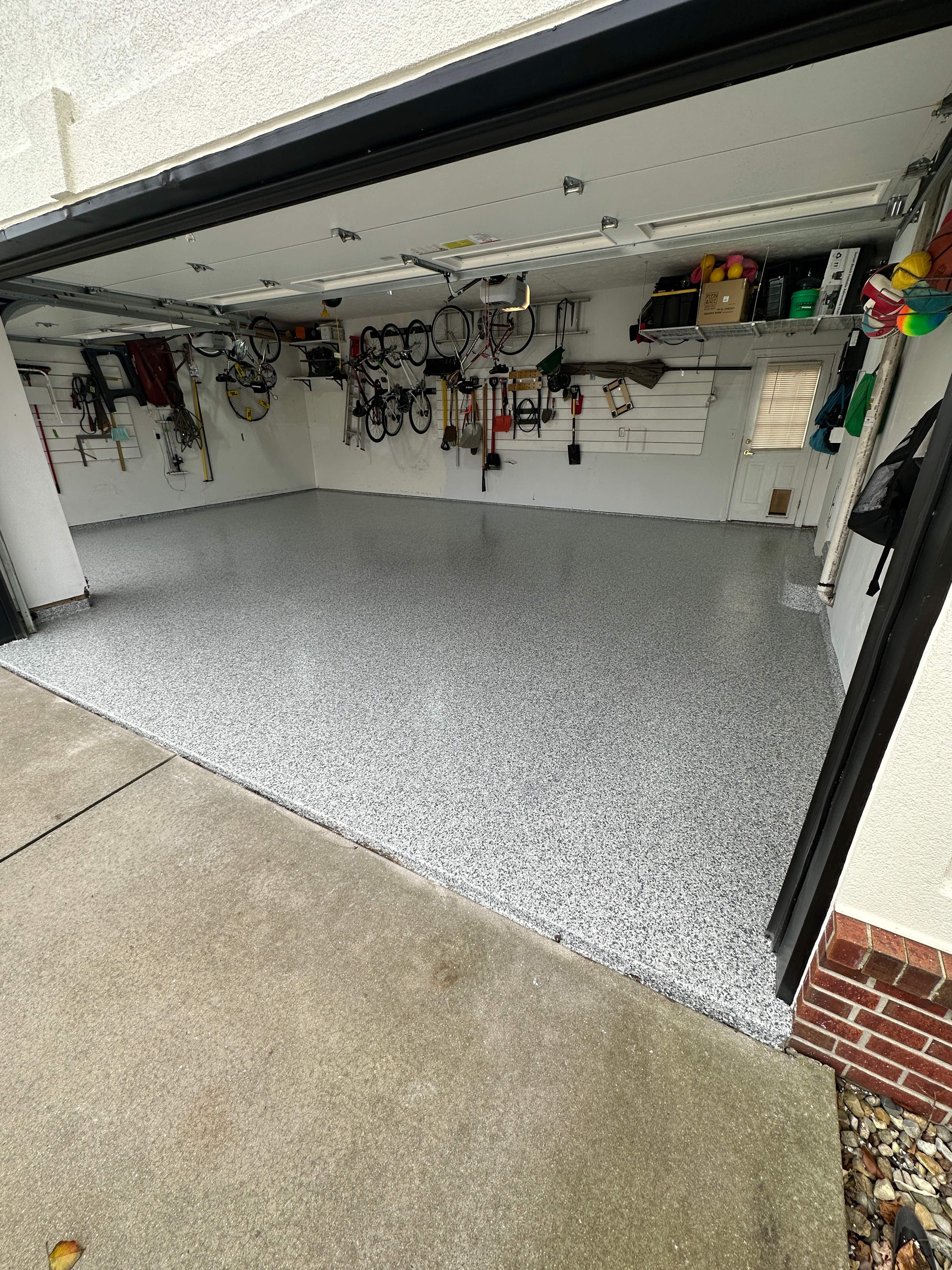 Gravel Garage Bloomington by Loud Bros