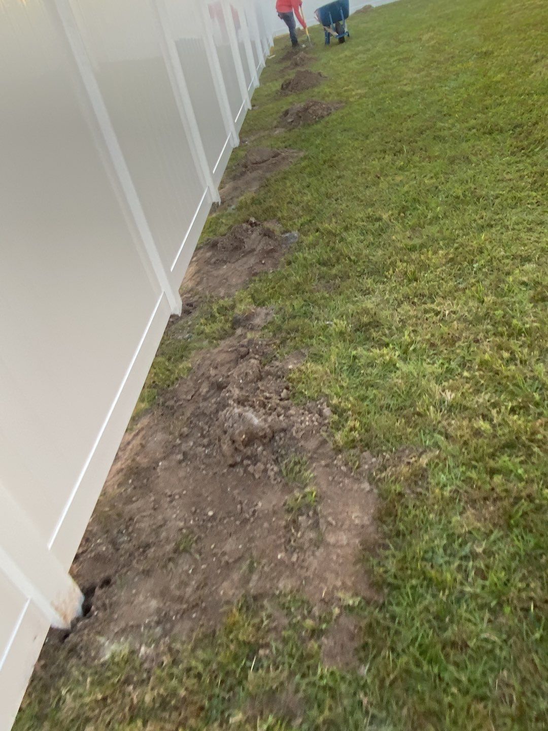 Ruskin, FL  6 ft. Tall White Vinyl Privacy Fence  by Asap fence and gates, LLC