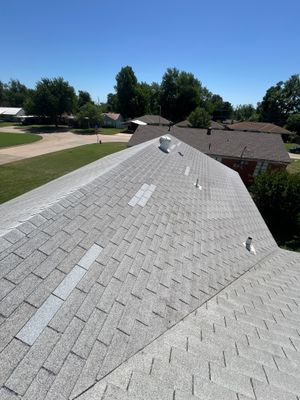 roof repair in Midwest City