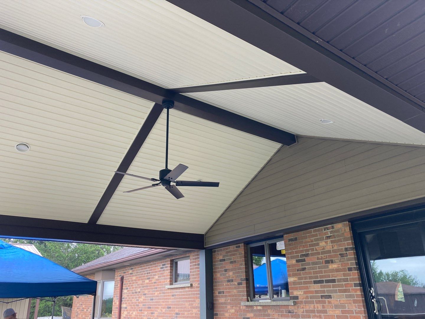 Outdoor Living Addition and Concrete by Ivy Lea Construction