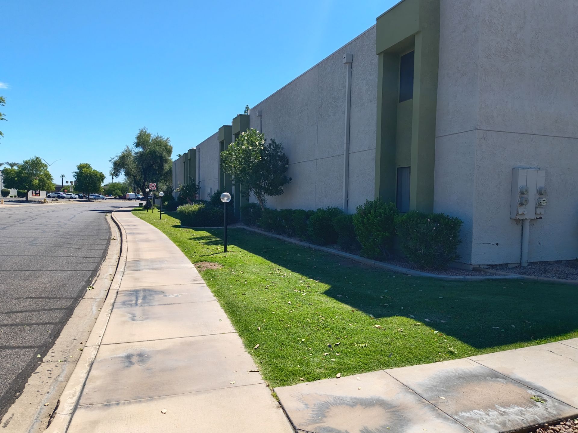 Mesa Apartment Flat Roof Coating and Interior Restoration Services by APM Builders LLC