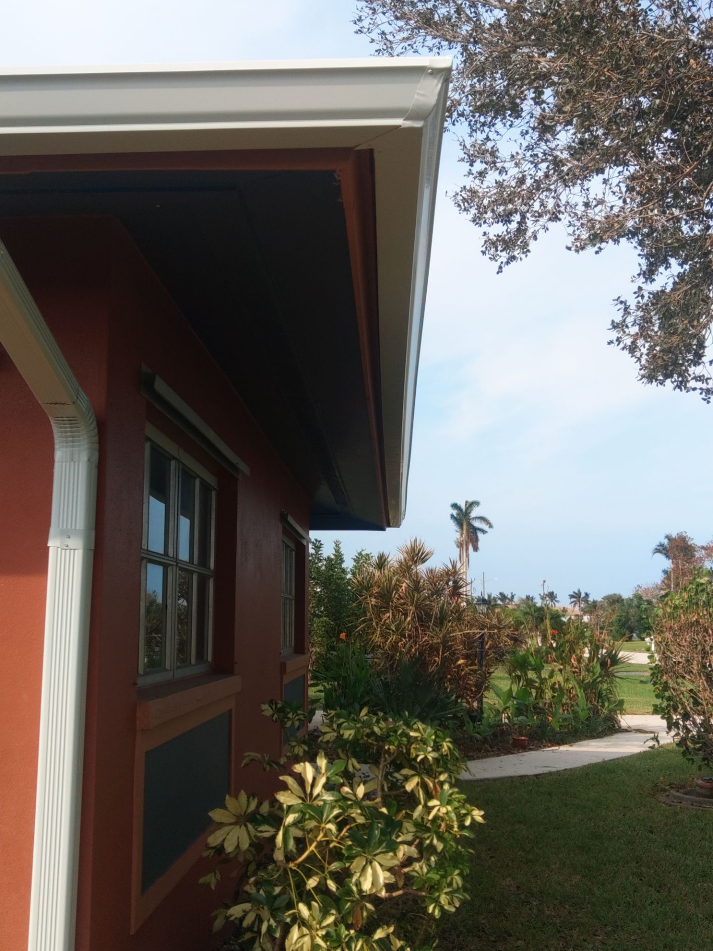 Splash Guards for Seamless Gutters in Cape Coral FL by Gutter Professors