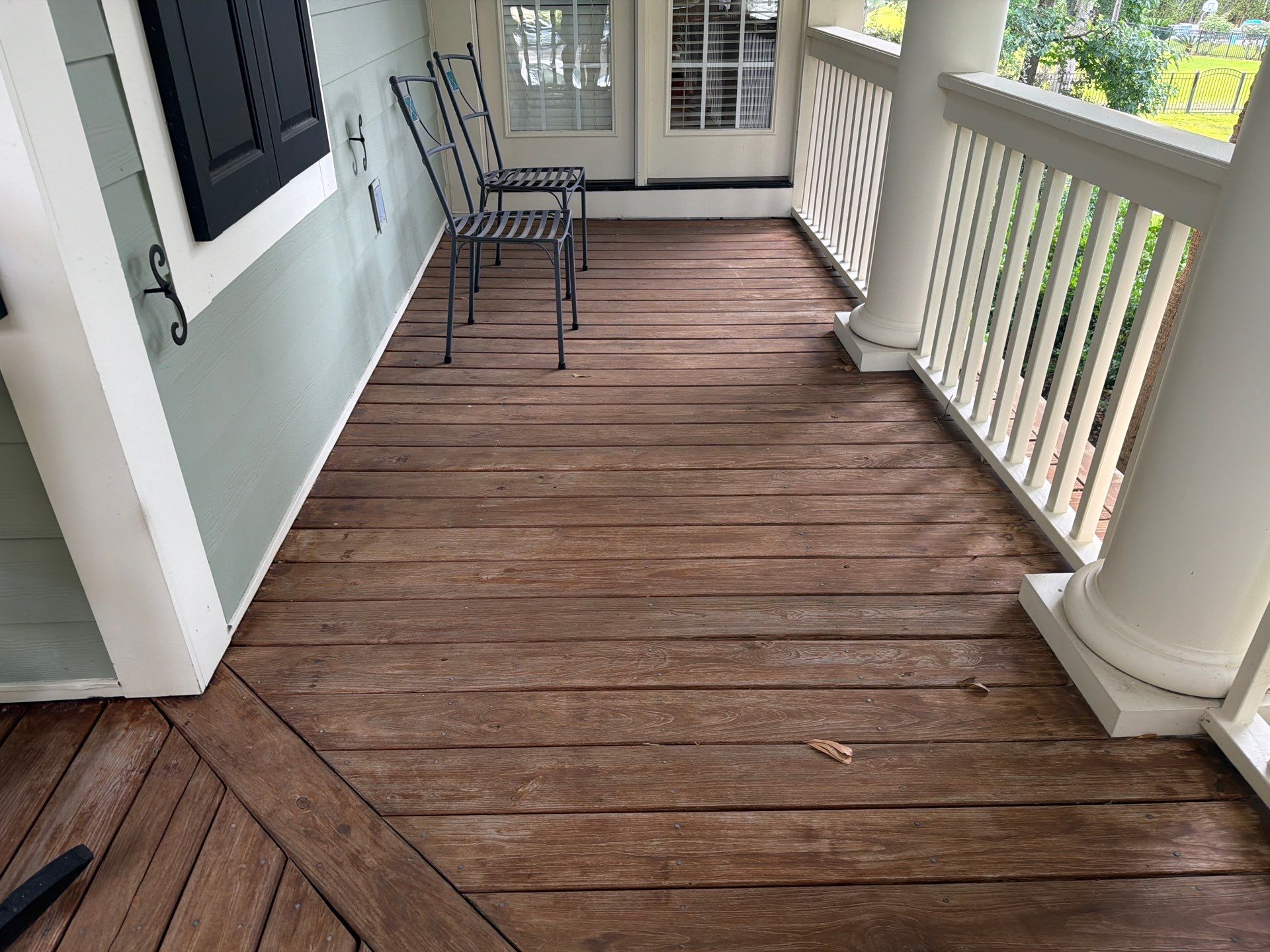 Deck using Wood Sealant by DuraSeal