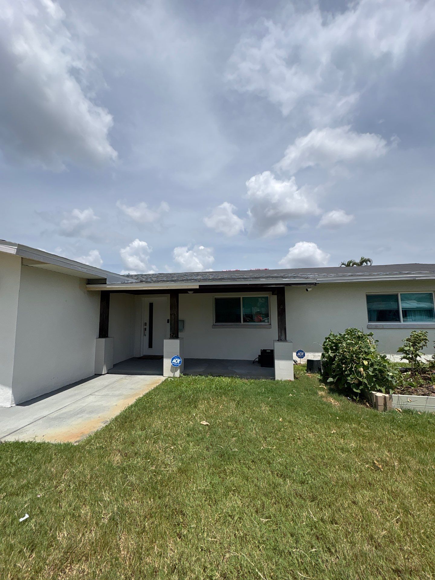 Project in St. Petersburg 33705 by Mitchell Roofing Company LLC 