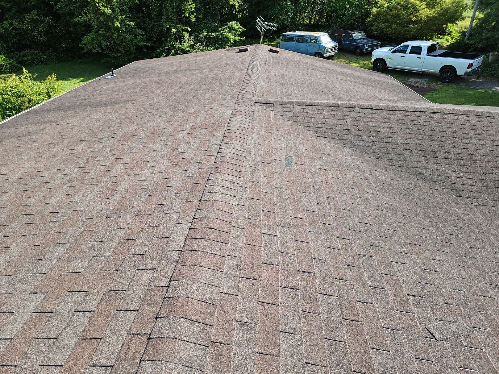 Taylor Roof by BROCK BUILDERS 