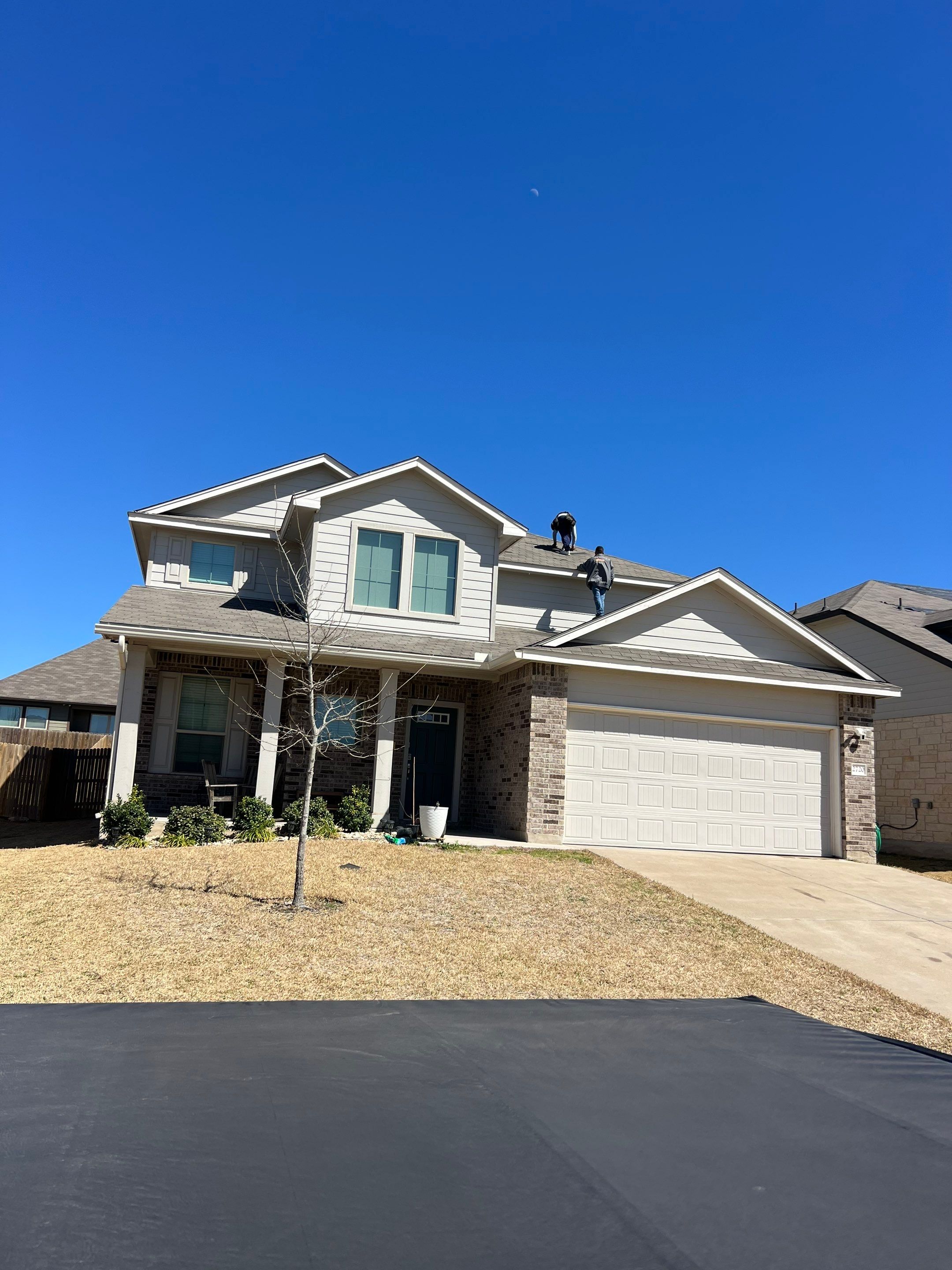 Residential Roofing Installation using IKO Dynasty Class 3 Impact Resistant 30YR Architectural Shingles. Color: Driftshake by WR Roofing Solutions