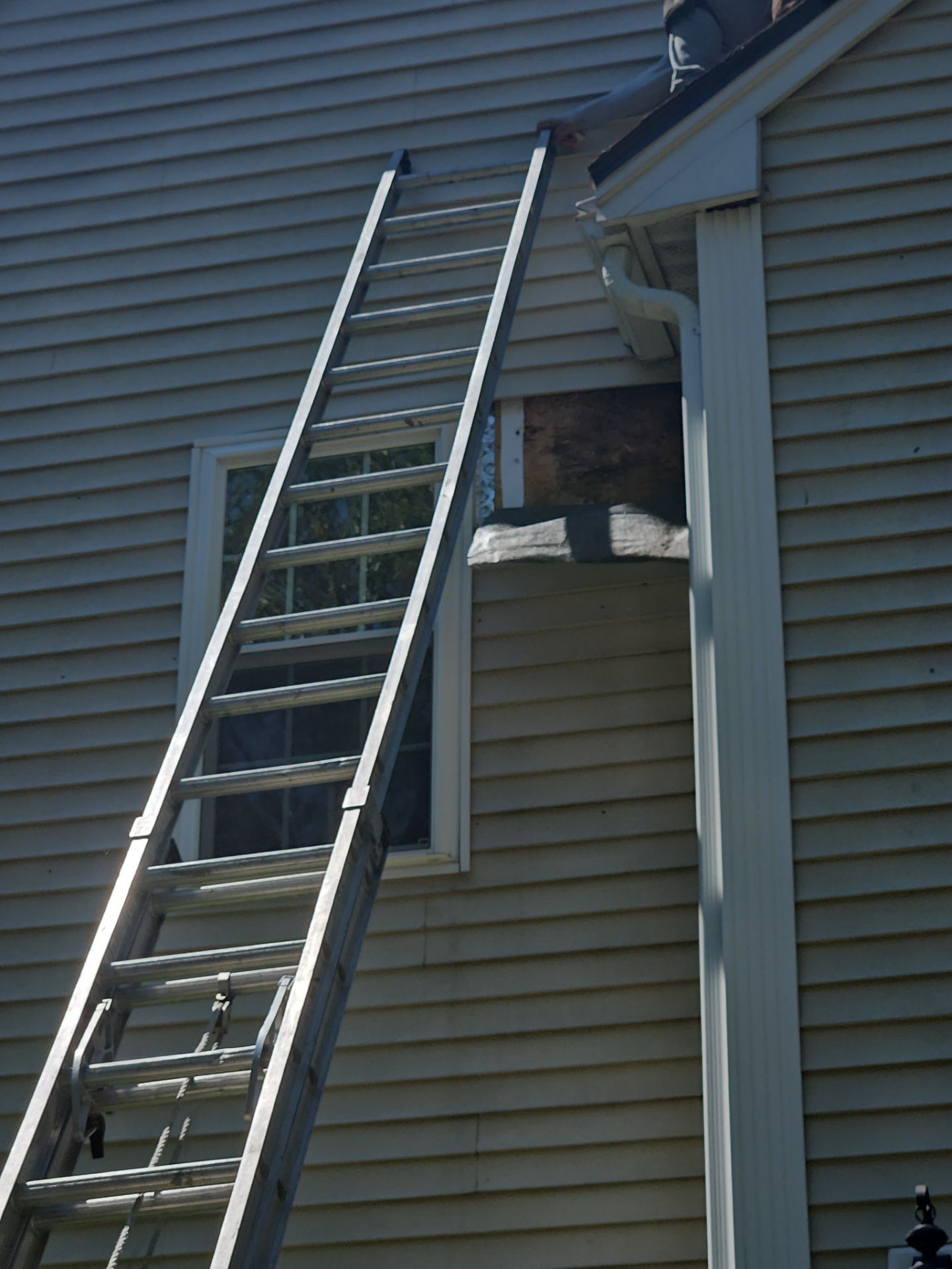 Leak Repair & Gutter Replacement in Chelmsford, MA by Mighty Dog Roofing of Greater Middlesex County