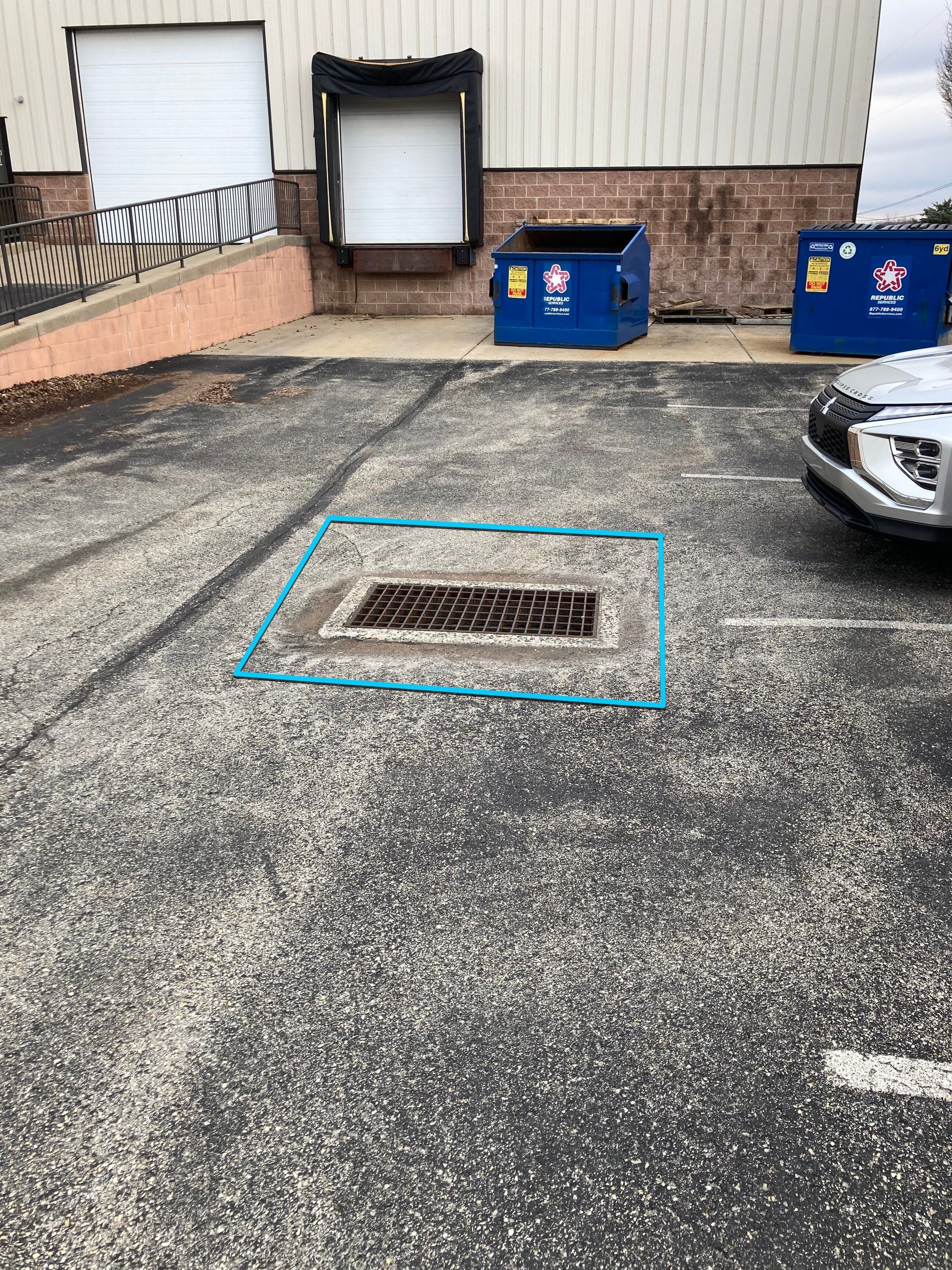 Asphalt Resurface Commercial Park Lot using asphalt by Brant's Asphalt