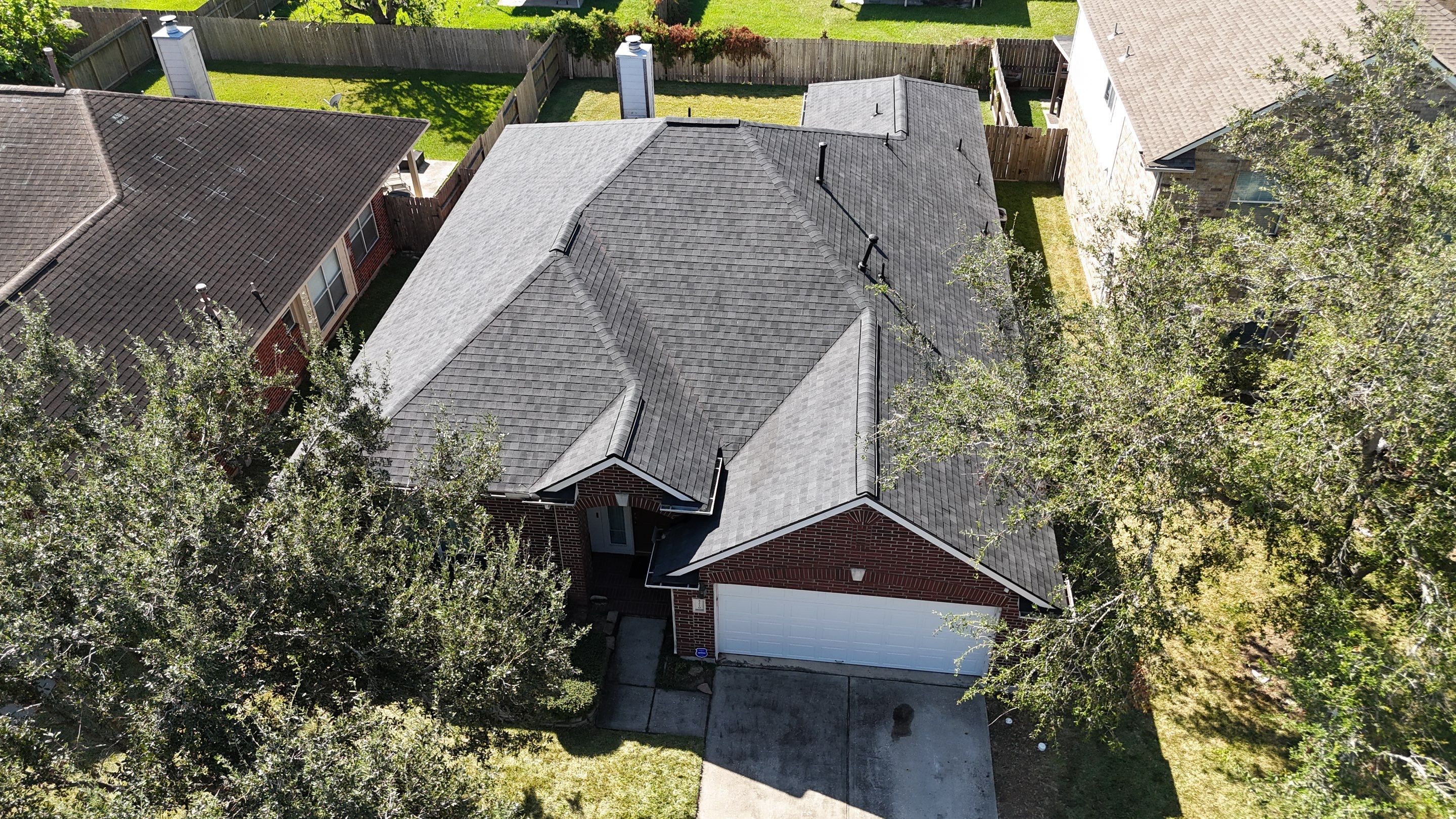 Pasadena Roof Installation using Atlas Pinnacle Pristine by Modern BYLT Roofing & Construction