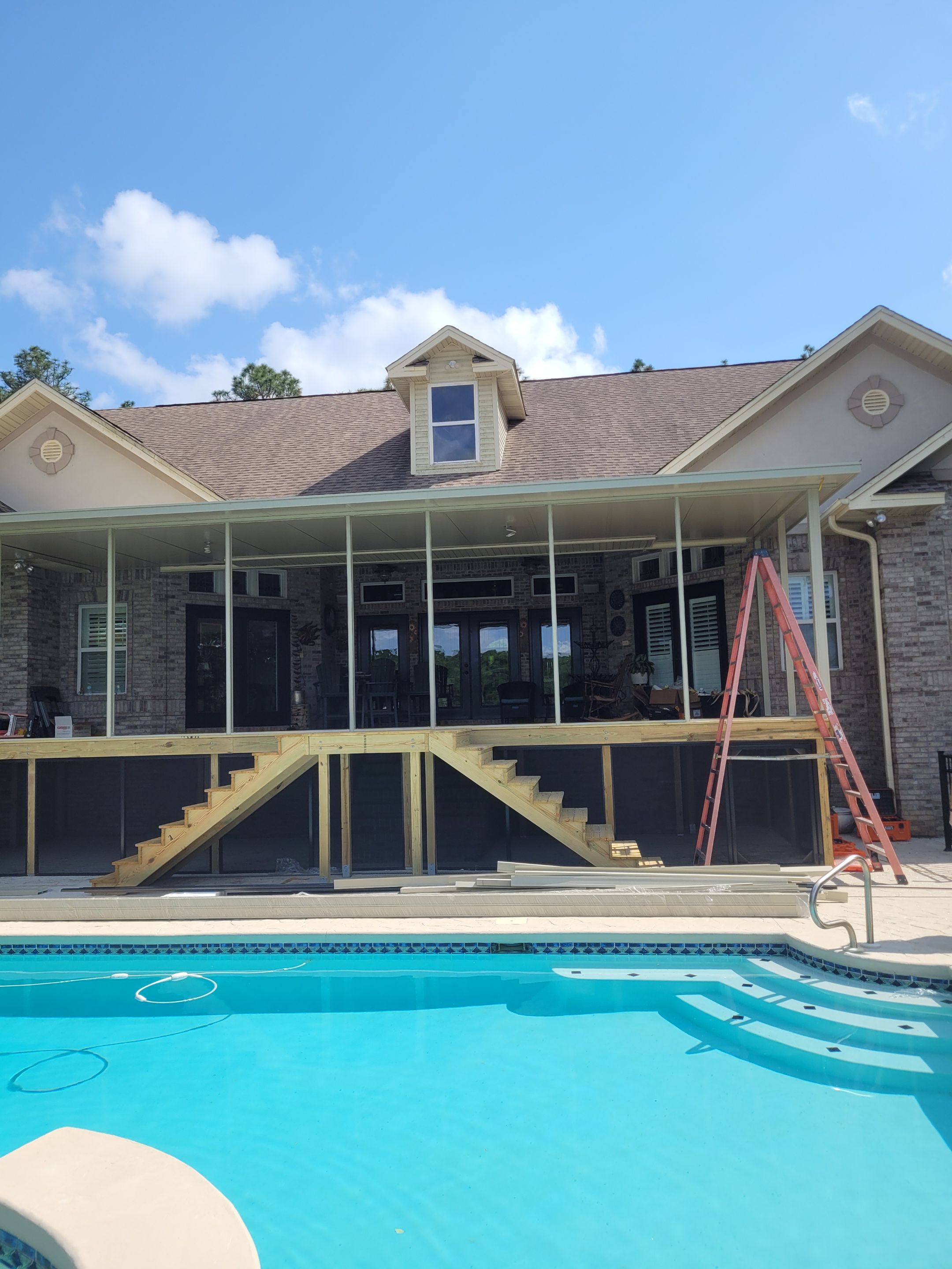 Elevated Screen Room in Crestview by Titan Sunrooms