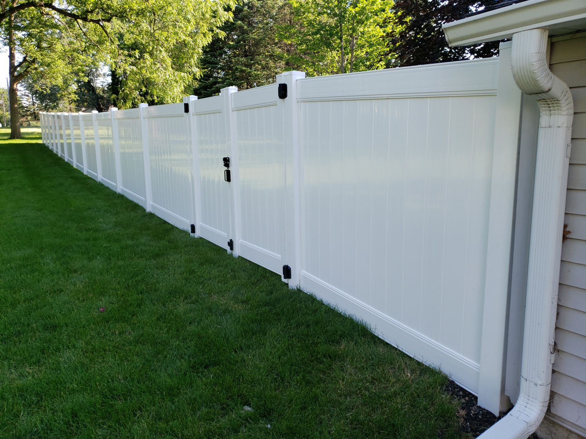 Project in Cedar Falls by Perfect Picket Fence and Stain