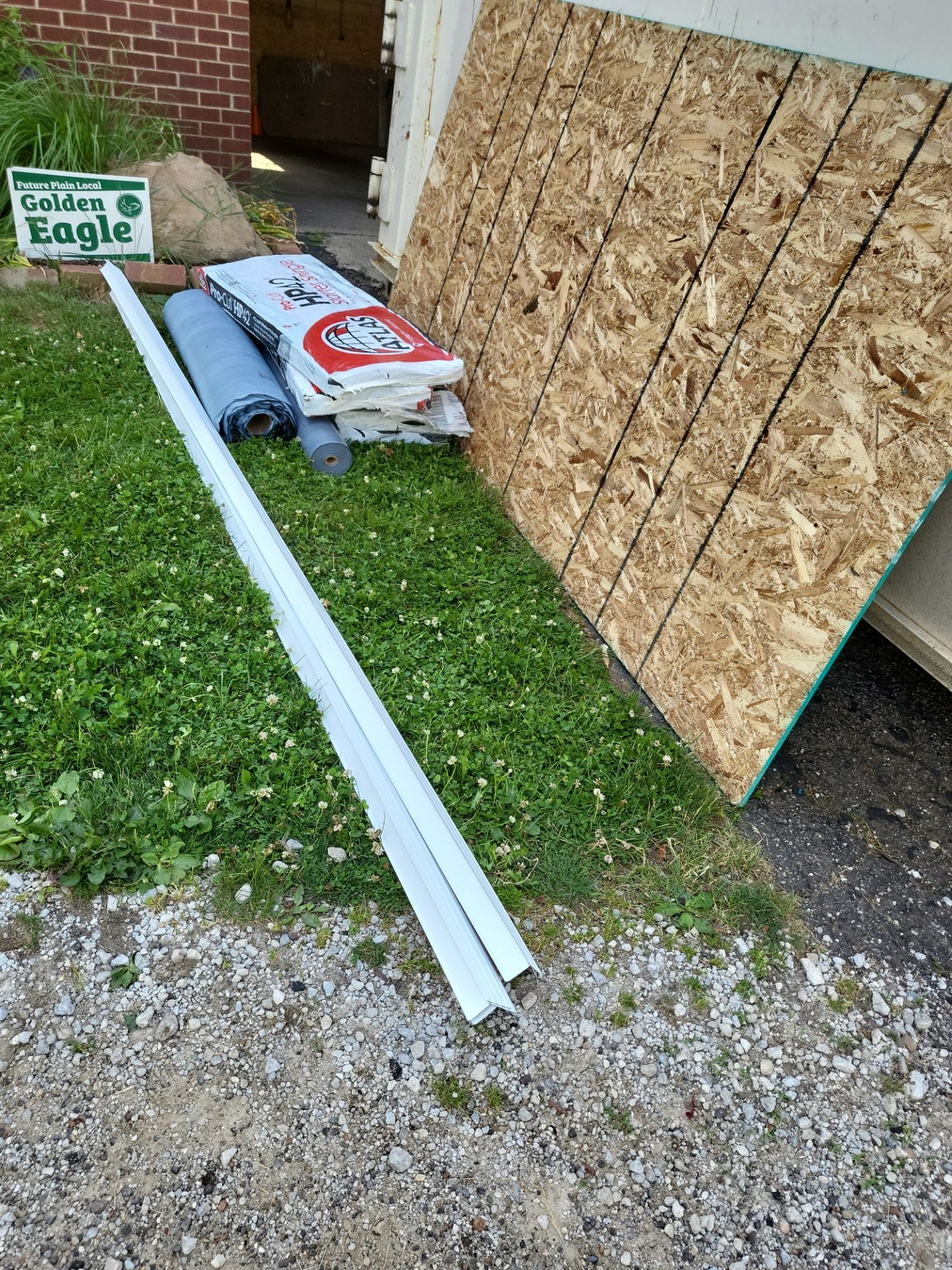 Atlas Pinnacle, Color, Oyster Shell, Drip Edge, Color, White by Eagle Eye Roofing