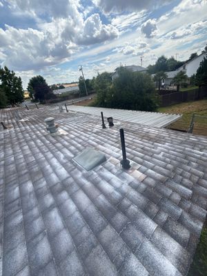 Roof Rejuvenation using Roof Maxx Treatment
