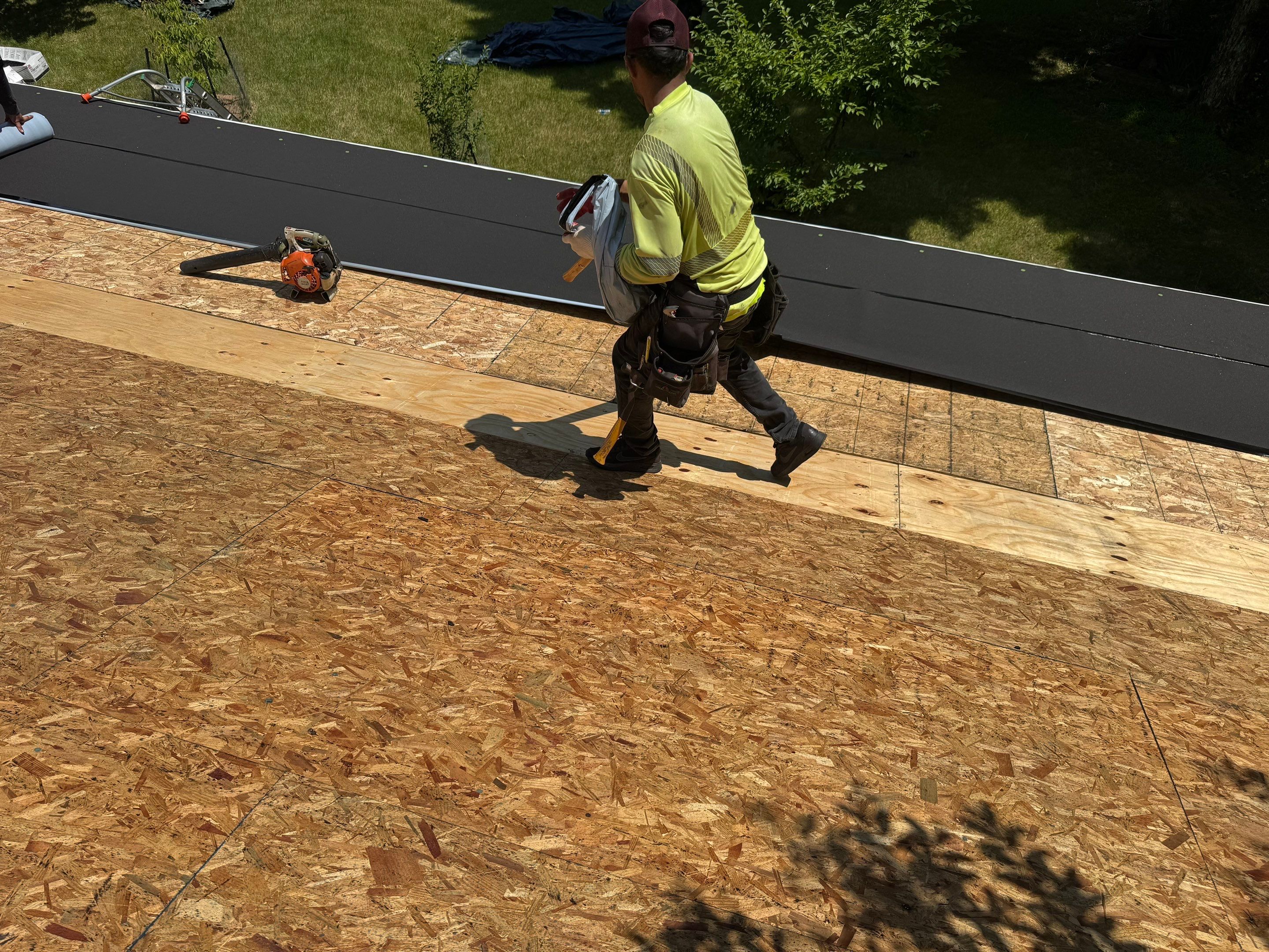 Roof Replacement - Landmark PRO Red Oak by Winchester Roofing