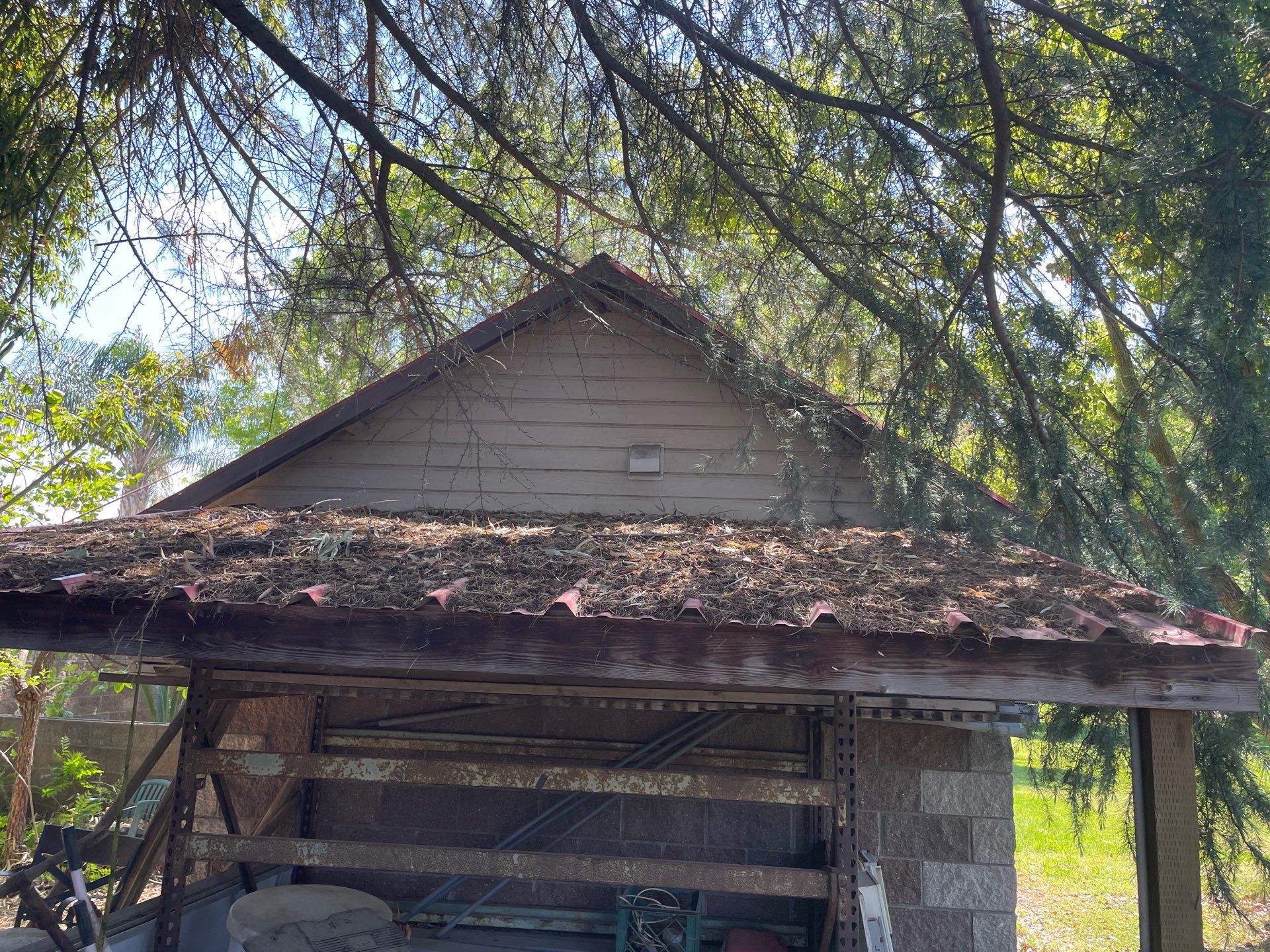 Presidential shingle roof by Straight Edge Roofing Inc