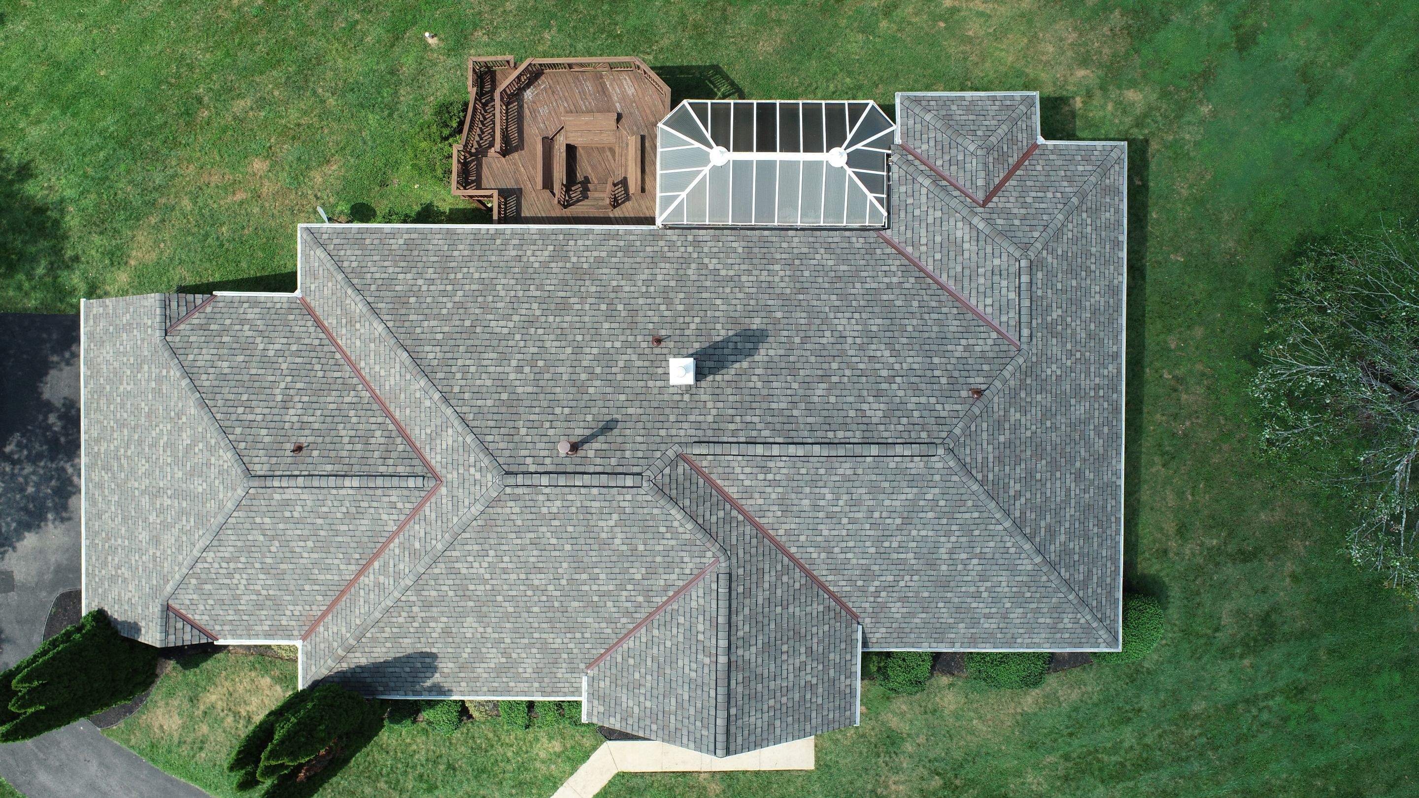 Roof Replacement using Certainteed Grand Manor Shingles by American Home Contractors