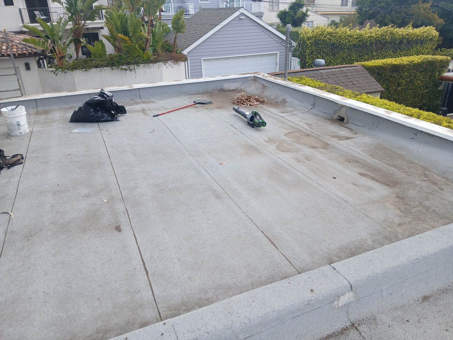 Silicone Membrane Installation using American Standard Coatings Silicone-S by Hull Brothers Roofing