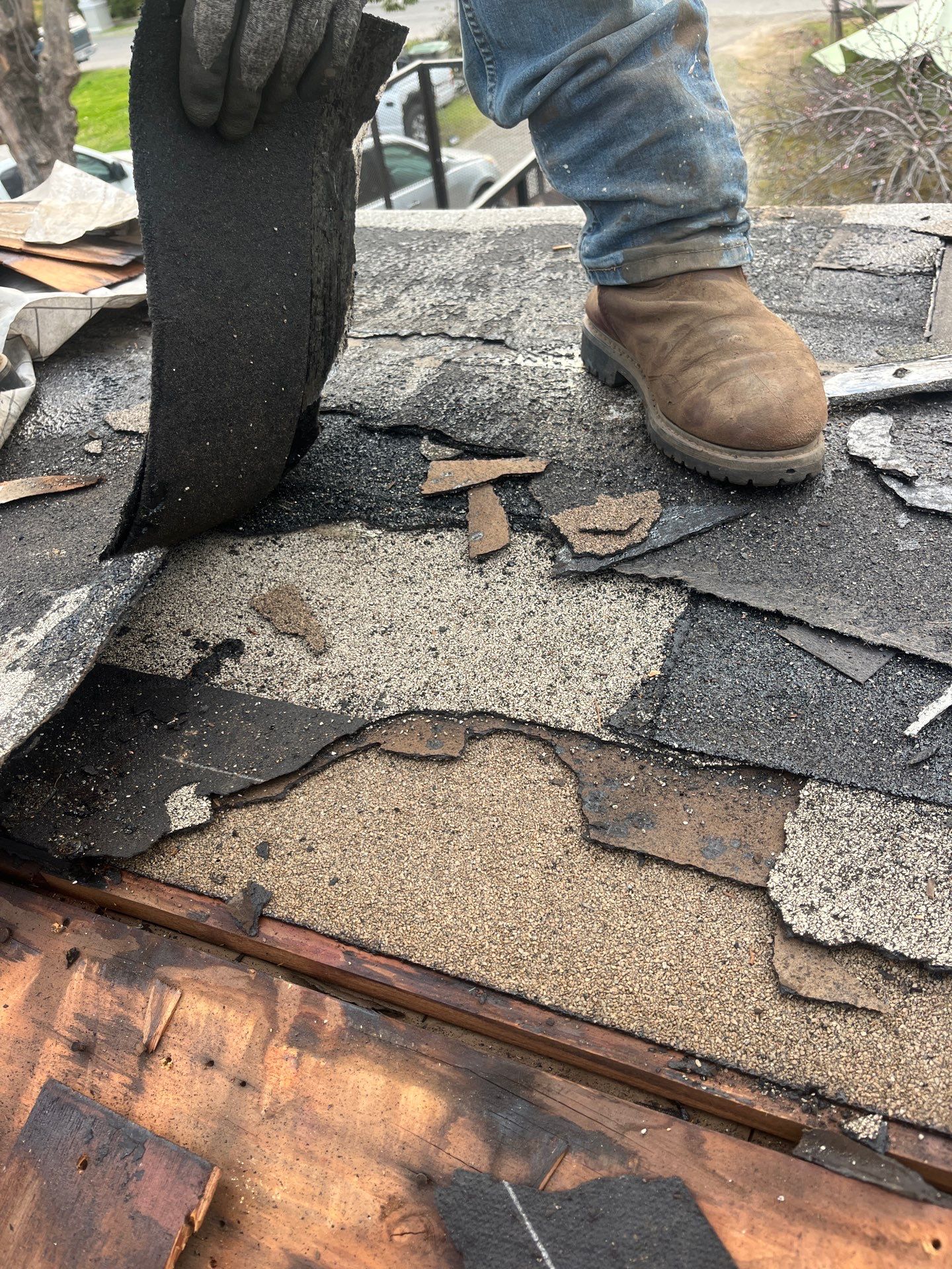 Roof Installation in Fresno CA by Grandmark Service Company