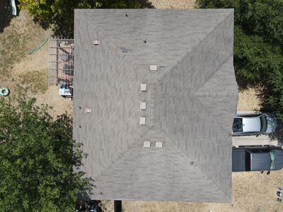 Residential Exterior Restoration and Roof Update in Hutto