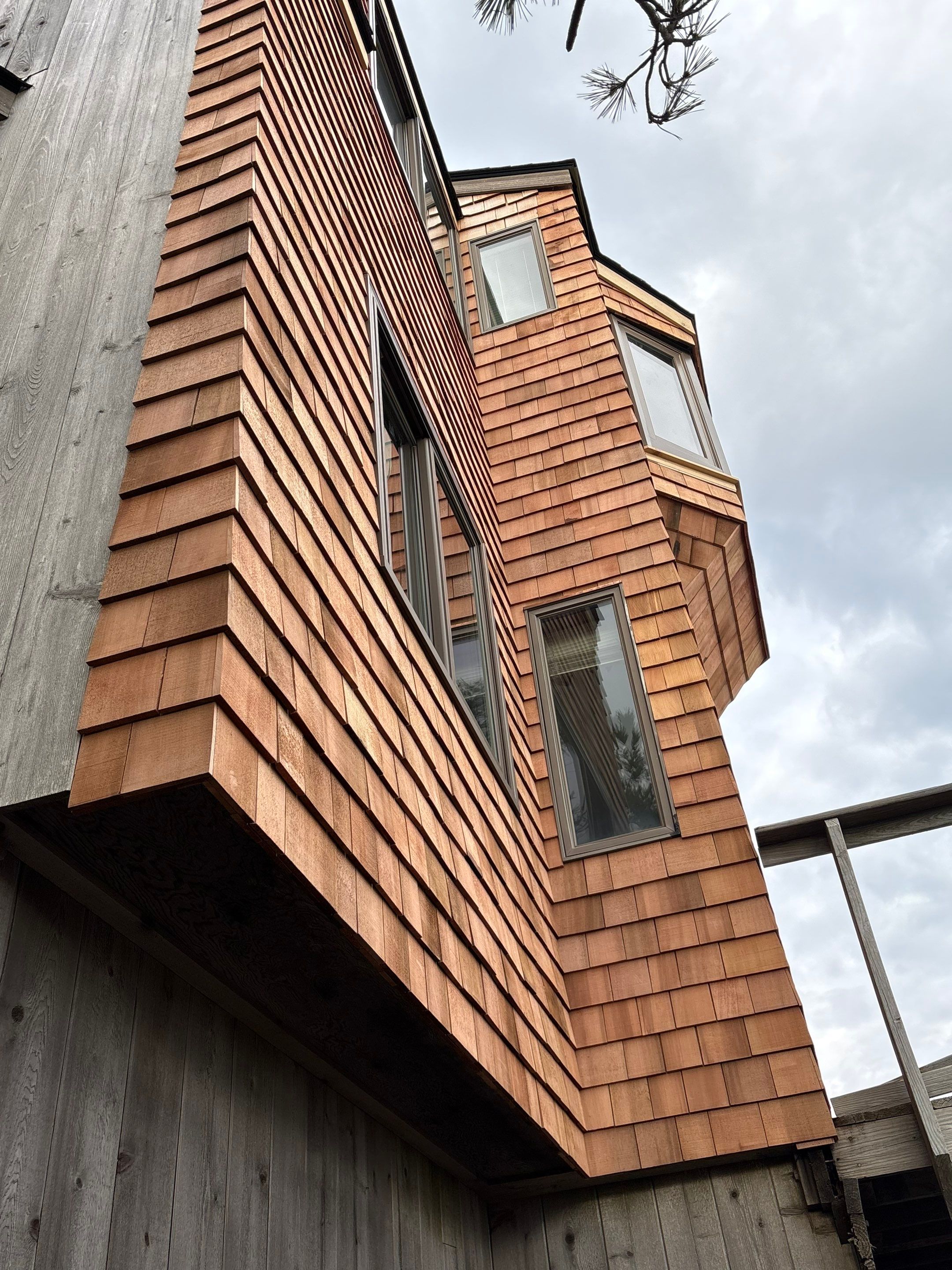 Atlantic Ave - Red Cedar Siding by Rinaldi Brothers
