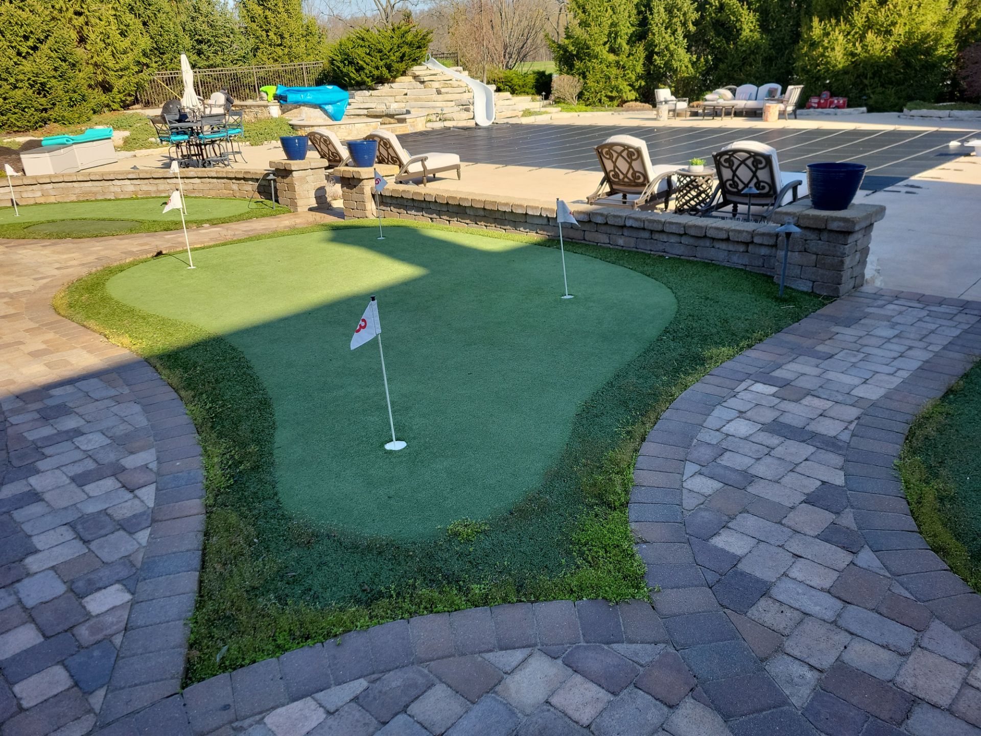 Backyard Putting Course in Delaware, Ohio by Southwest Greens Midwest