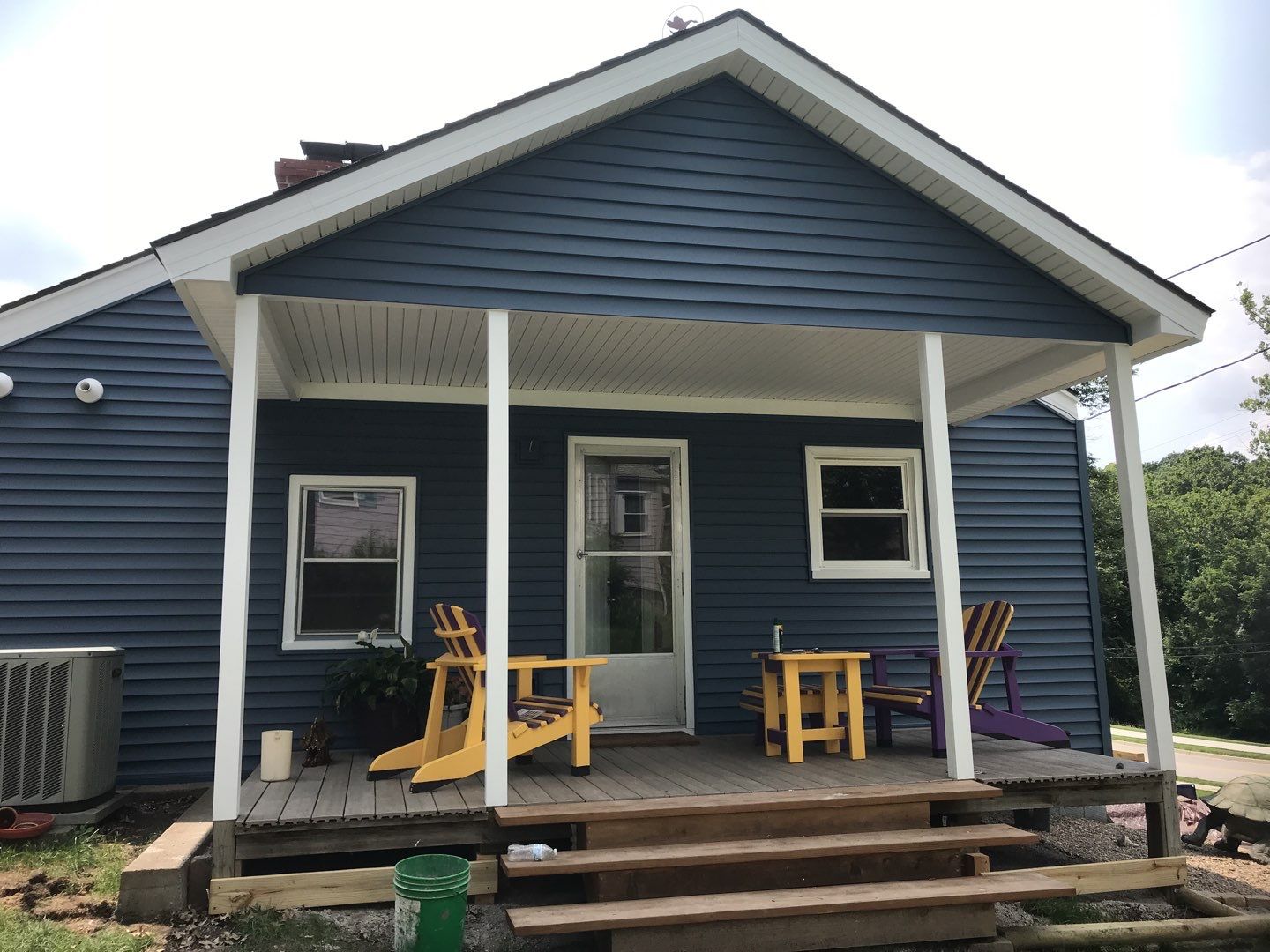 Siding Installation using Premium Point  by EEC  Windows, Siding & Roofing 
