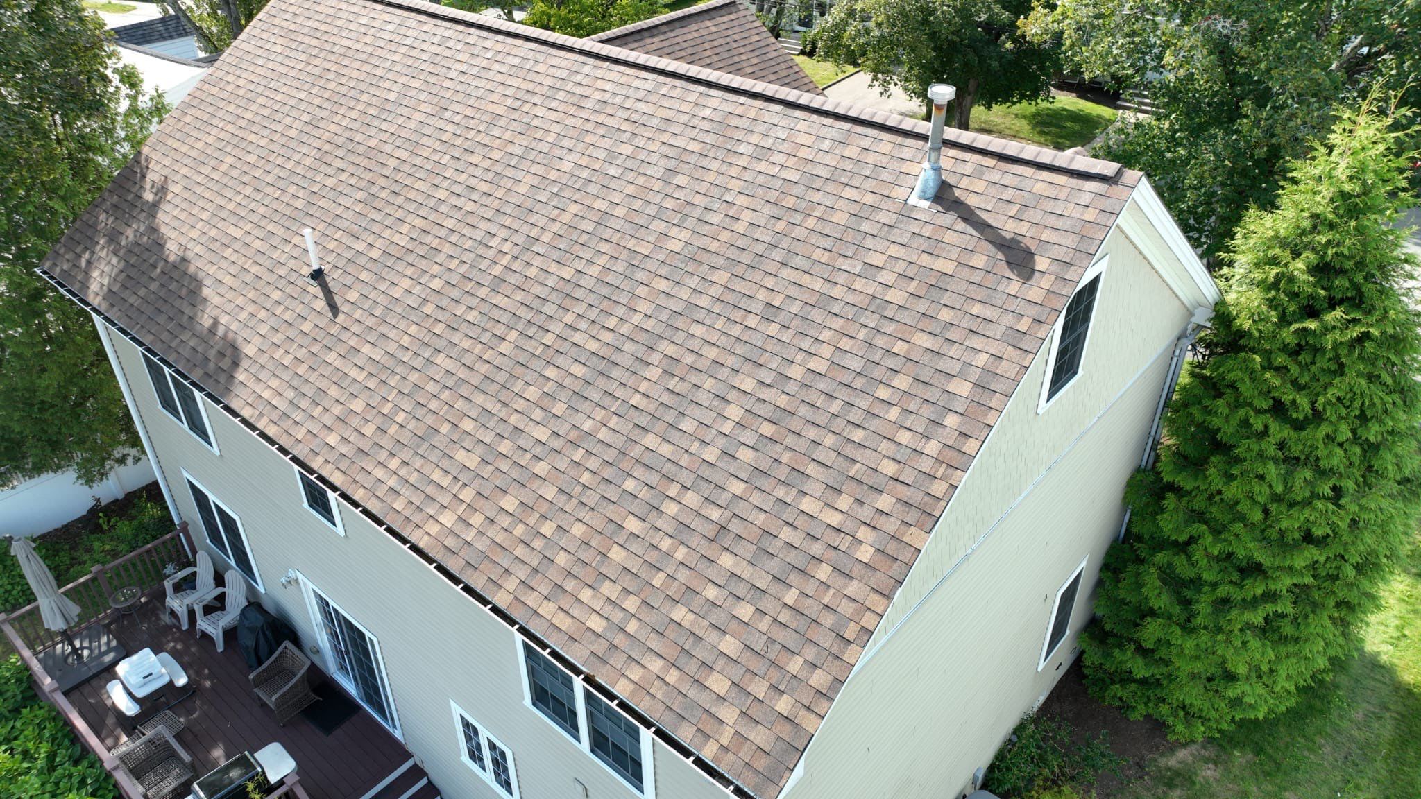 Full Roof Replacement in Waltham, MA – Owens Corning Duration, Desert Rose by JOHNNYS PRO