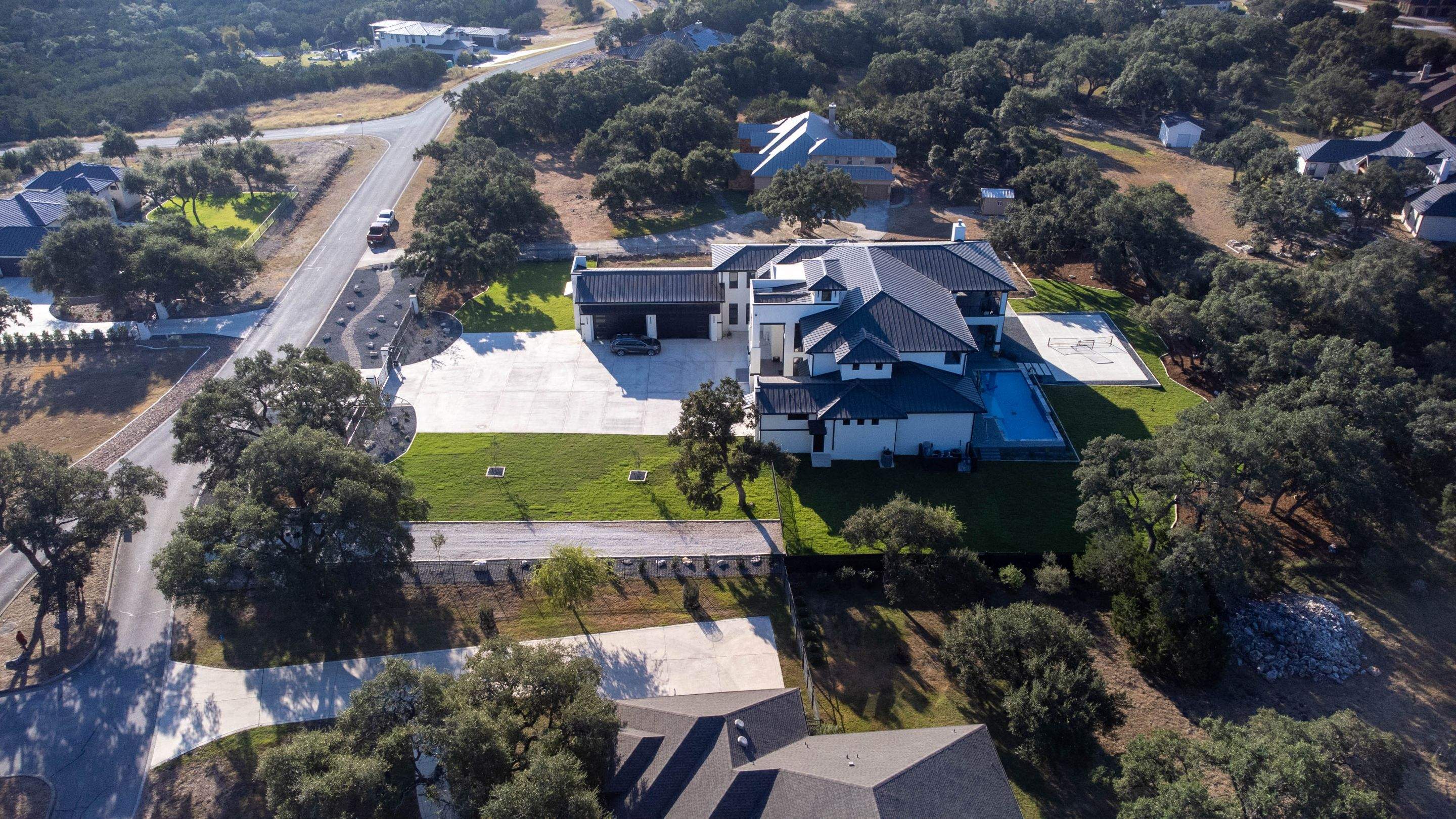 Garden Ridge - I by Singer Services